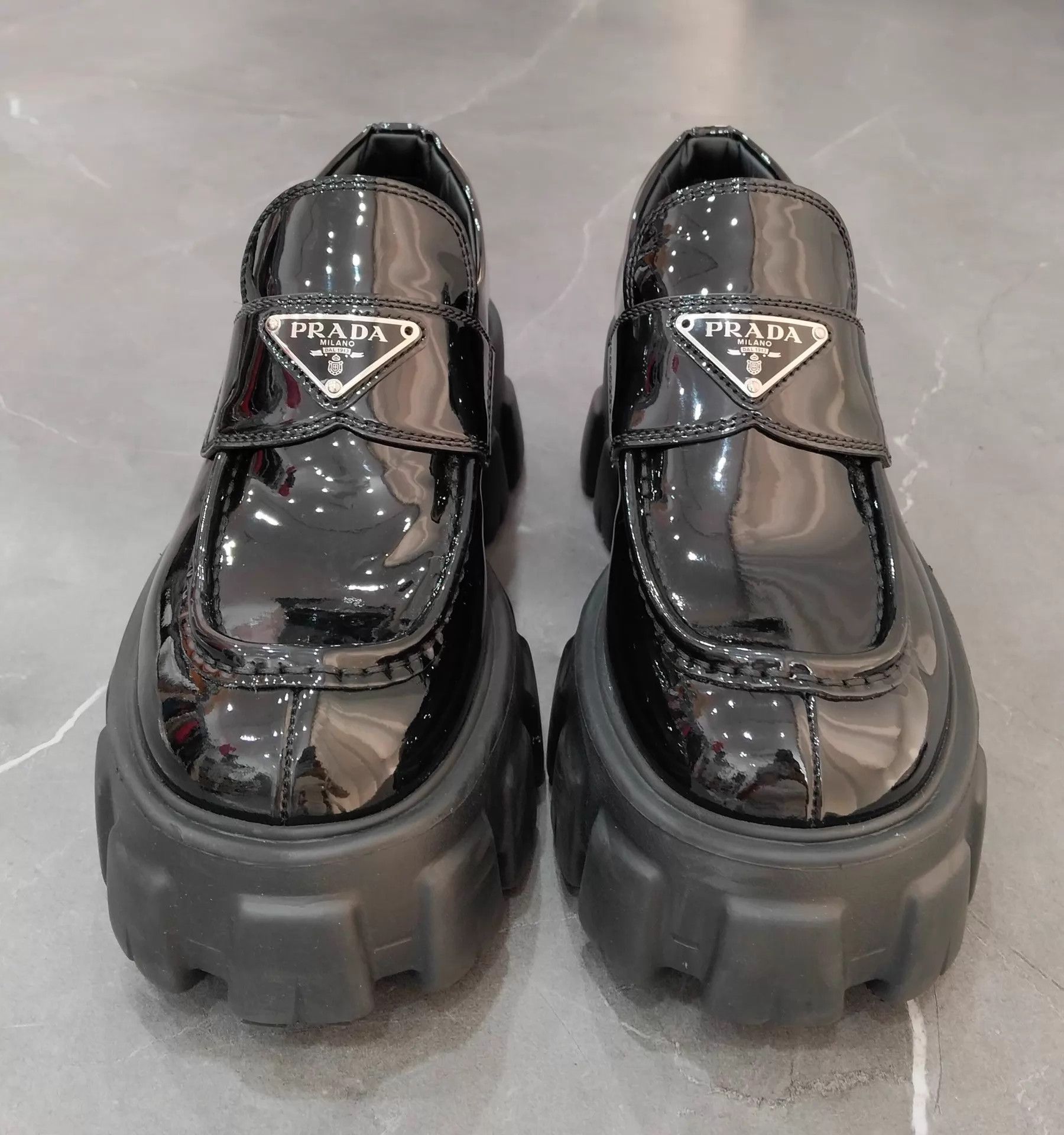 Prada PRADA Black Platform Loafers 5.5cm 35.5 Size US 5 / IT 35 - 4 Thumbnail