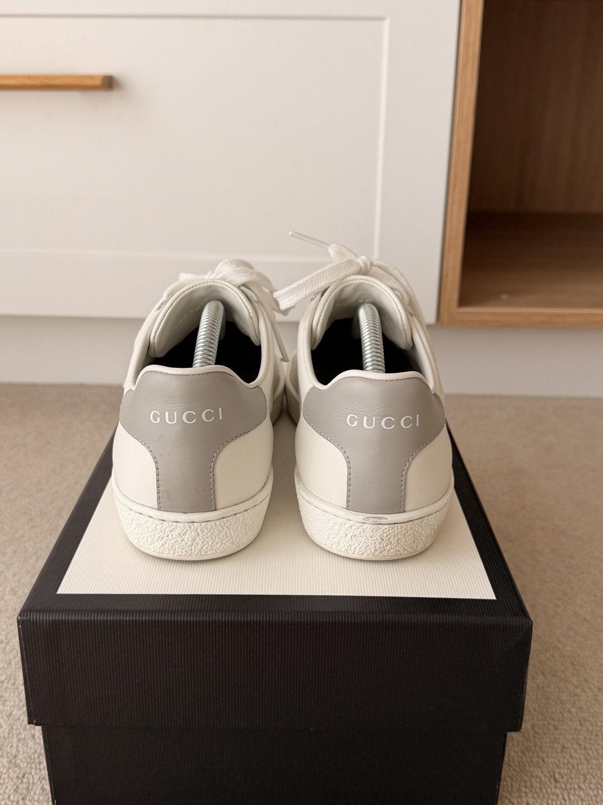 Gucci Gucci Interlocking GG White Leather Sneakers Size US 7 / IT 37 - 2 Thumbnail