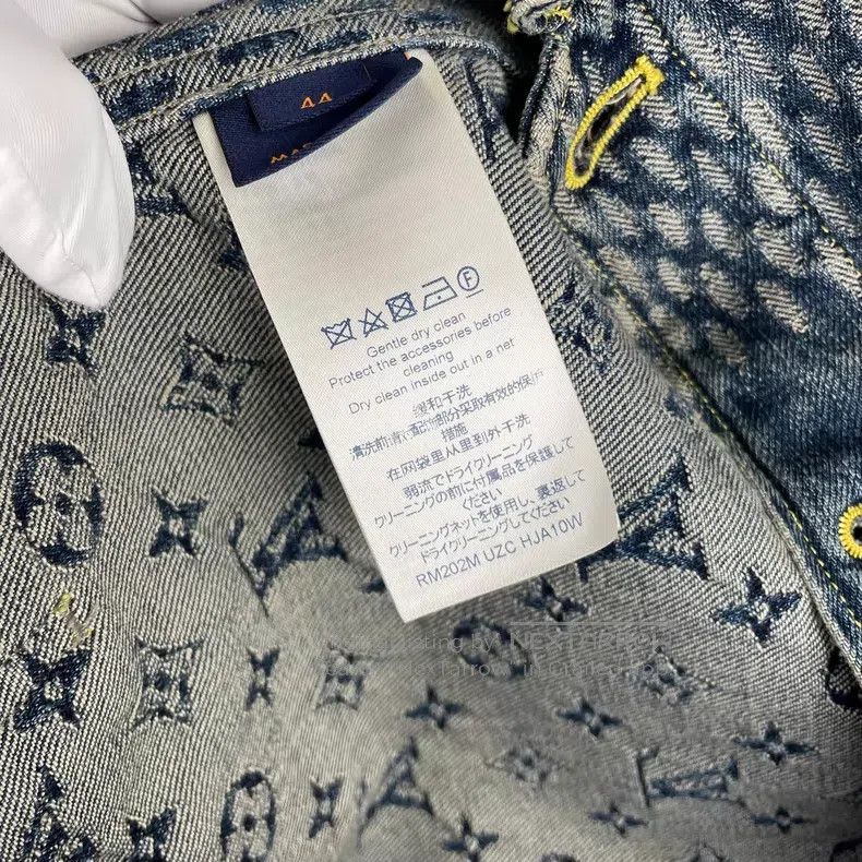 Louis Vuitton Louis Vuitton Nigo blue denim jacket Size US S / EU 44-46 / 1 - 9 Thumbnail