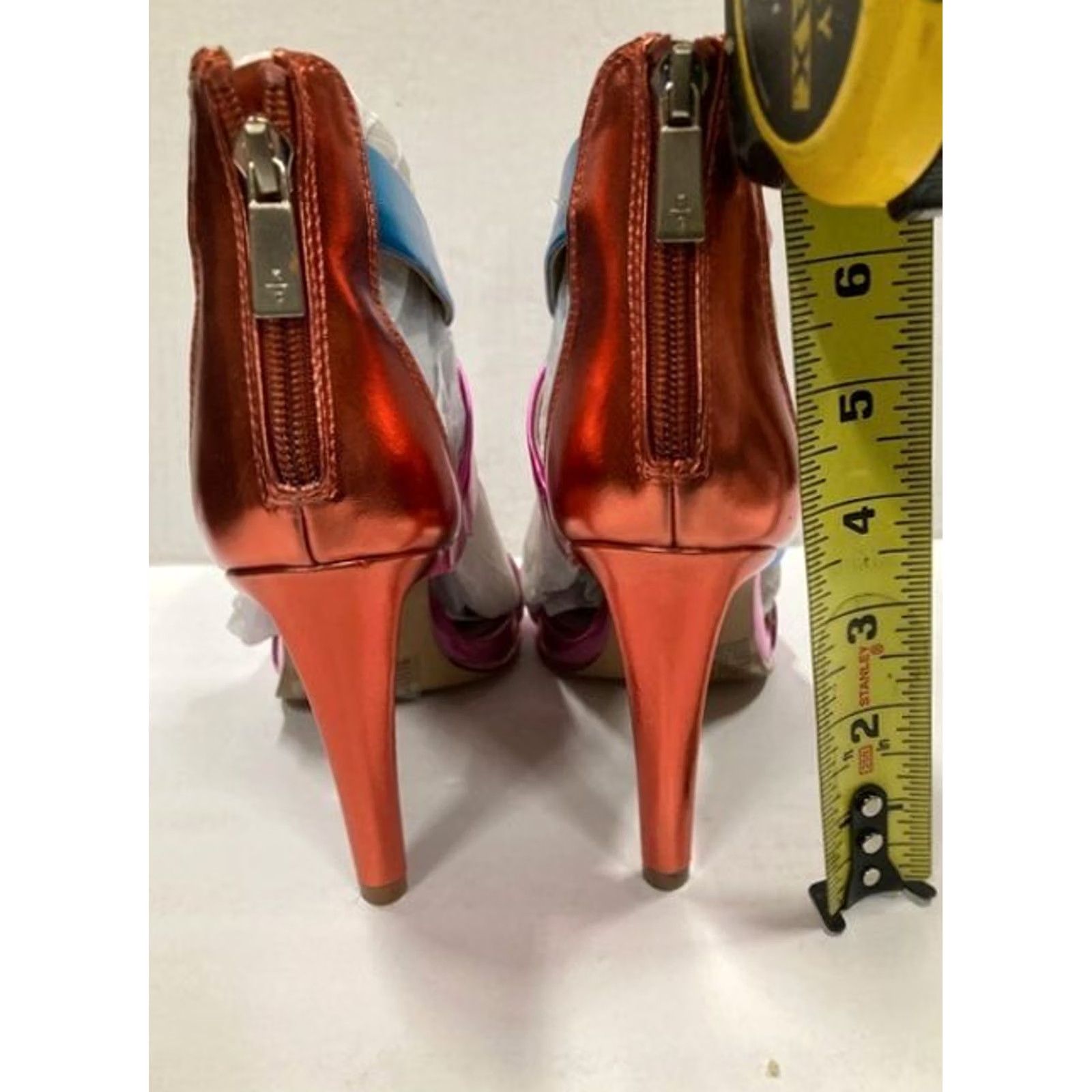 Kenneth Cole Kenneth Cole Women's Heels Brooke Cross Sandal KL23BRO02 Metallic Red Sandal Criss Cross Back Zip Strappy Heel Womens US 6 EU 36 UK 4 Size US 4 / IT 34 - 5 Thumbnail