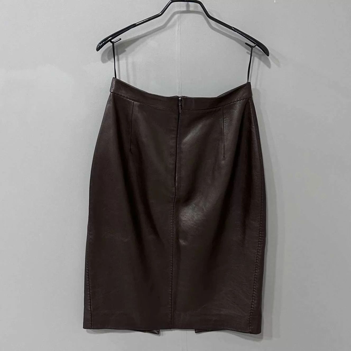 Saint Laurent Paris Saint Laurent Paris Women's Black Leather Skirt 36 Size 26" / US 2 / IT 38 - 3 Thumbnail