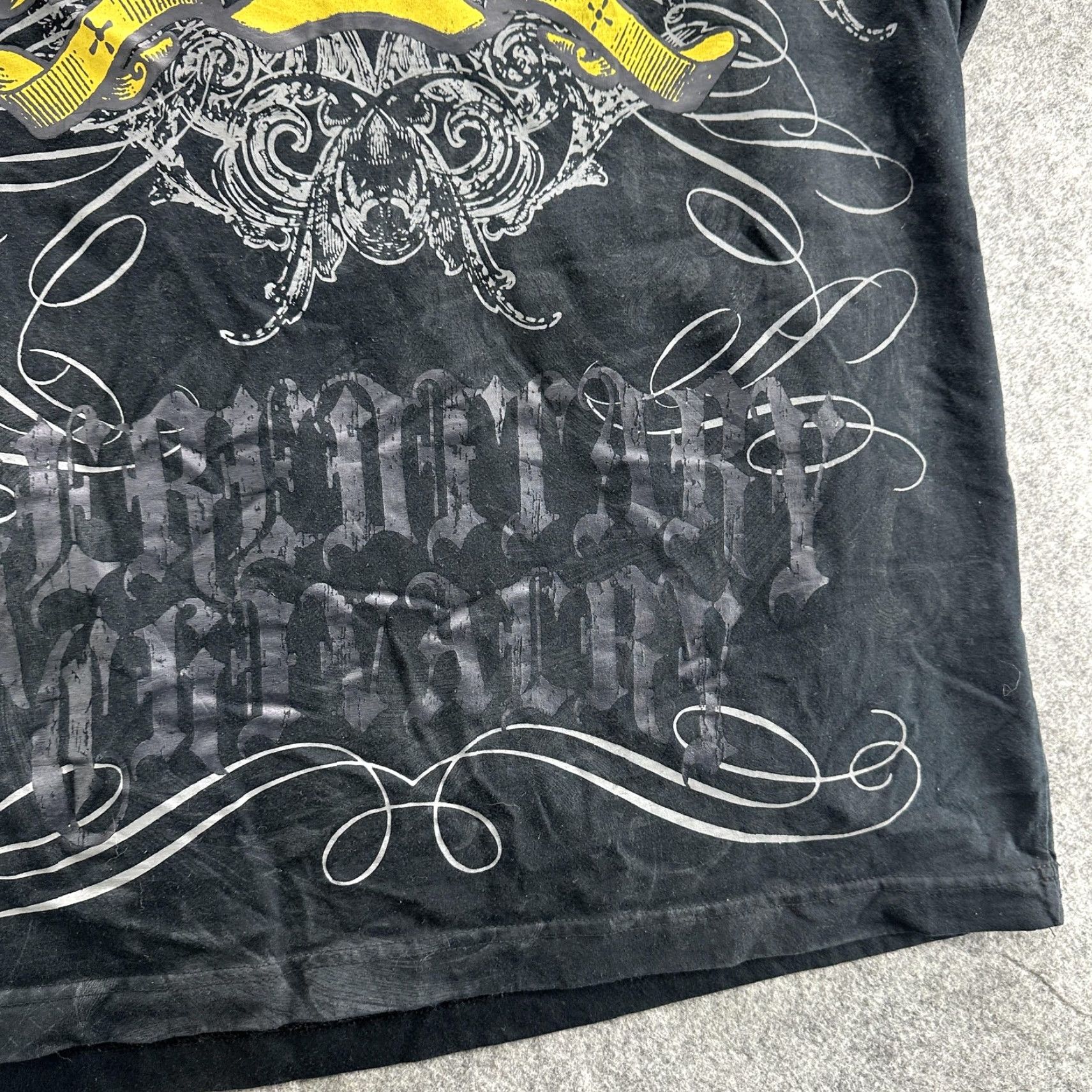 Vintage VINTAGE Hereditary Chivalry Shirt Mens L Black Yellow Lion Crest Graphic Tee Wings Adult Large Black Size US L / EU 52-54 / 3 - 6 Thumbnail