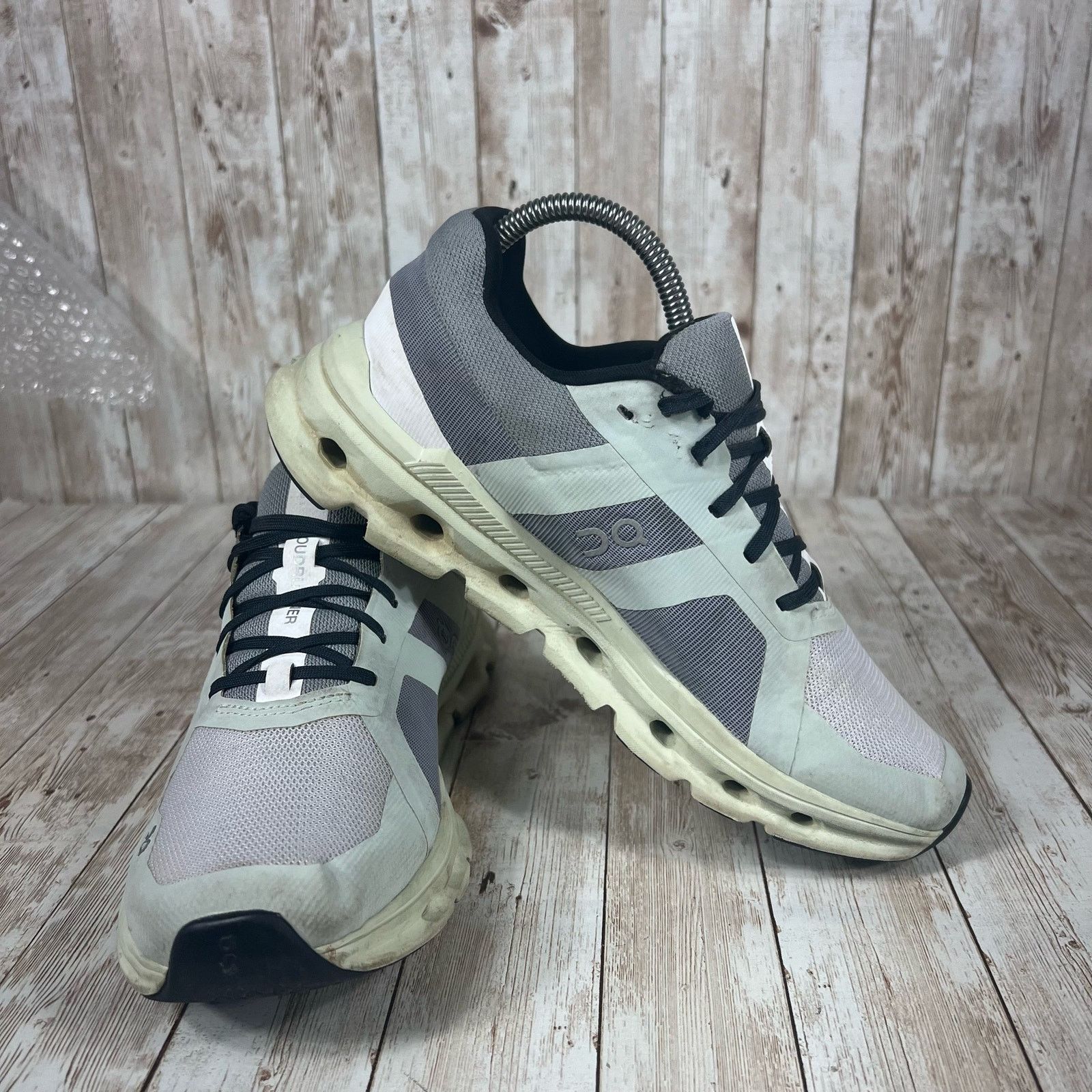 On On Women’s Cloudrunner, Frost/Aloe Running Shoes, Size 8.5 Size US 8.5 / IT 38.5 - 7 Thumbnail