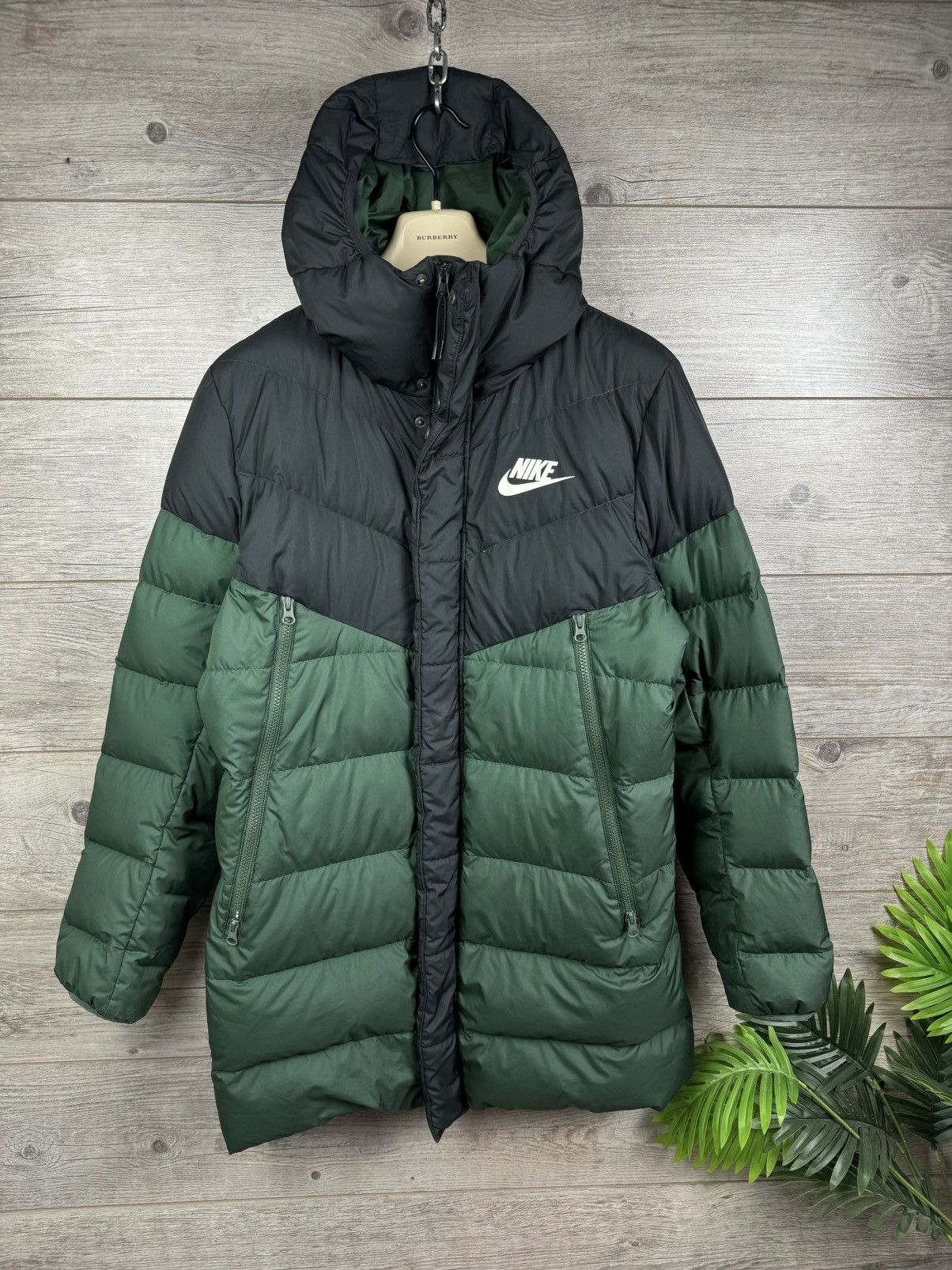Nike NSW Raincoat Down Jacket Size S Puffer Y2K style