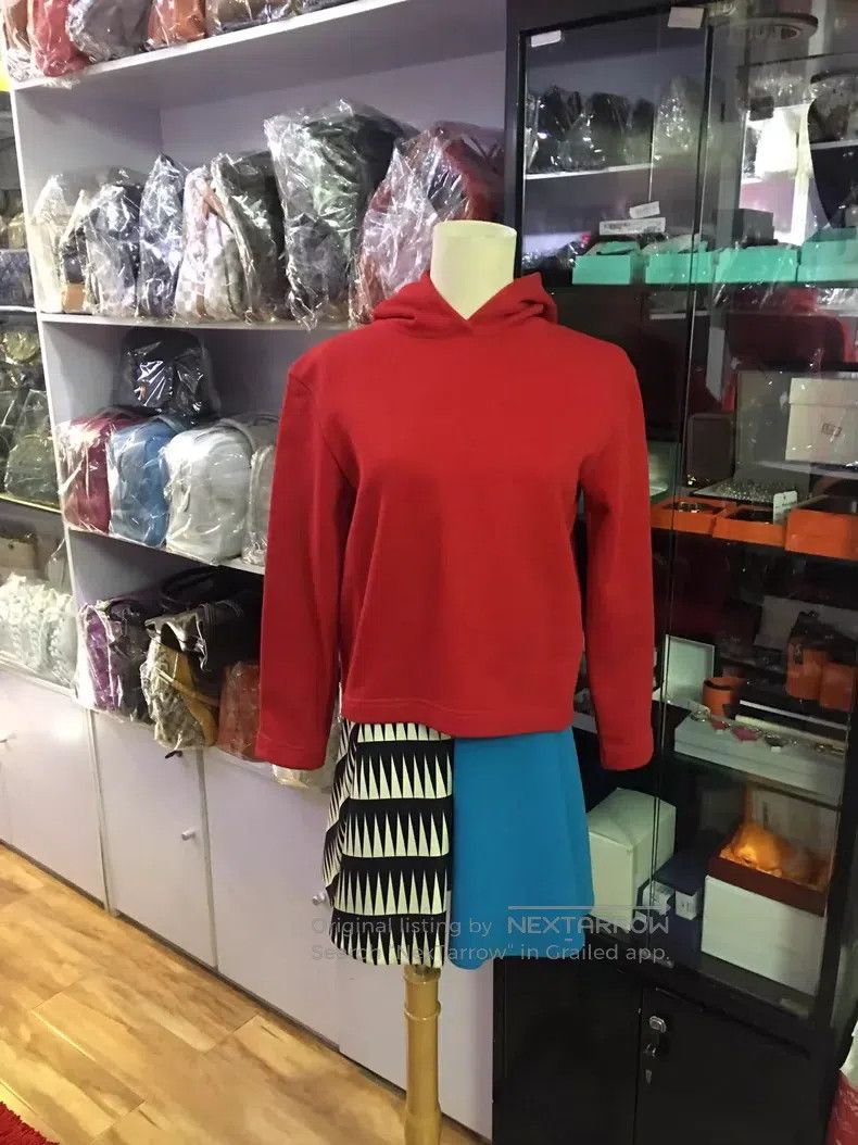 Balenciaga Balenciaga Red Hooded Short Sweatshirt Size US XS / EU 42 / 0 - 3 Thumbnail