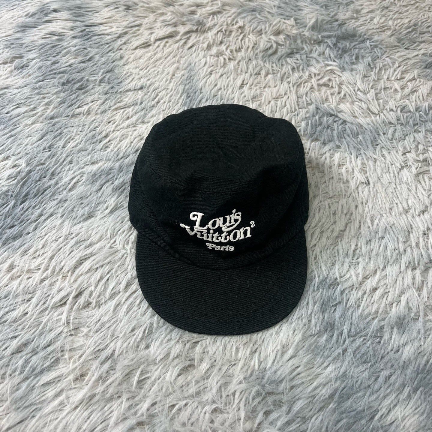 Louis Vuitton Louis Vuitton Embroidered Baseball Cap Size ONE SIZE - 1 Thumbnail