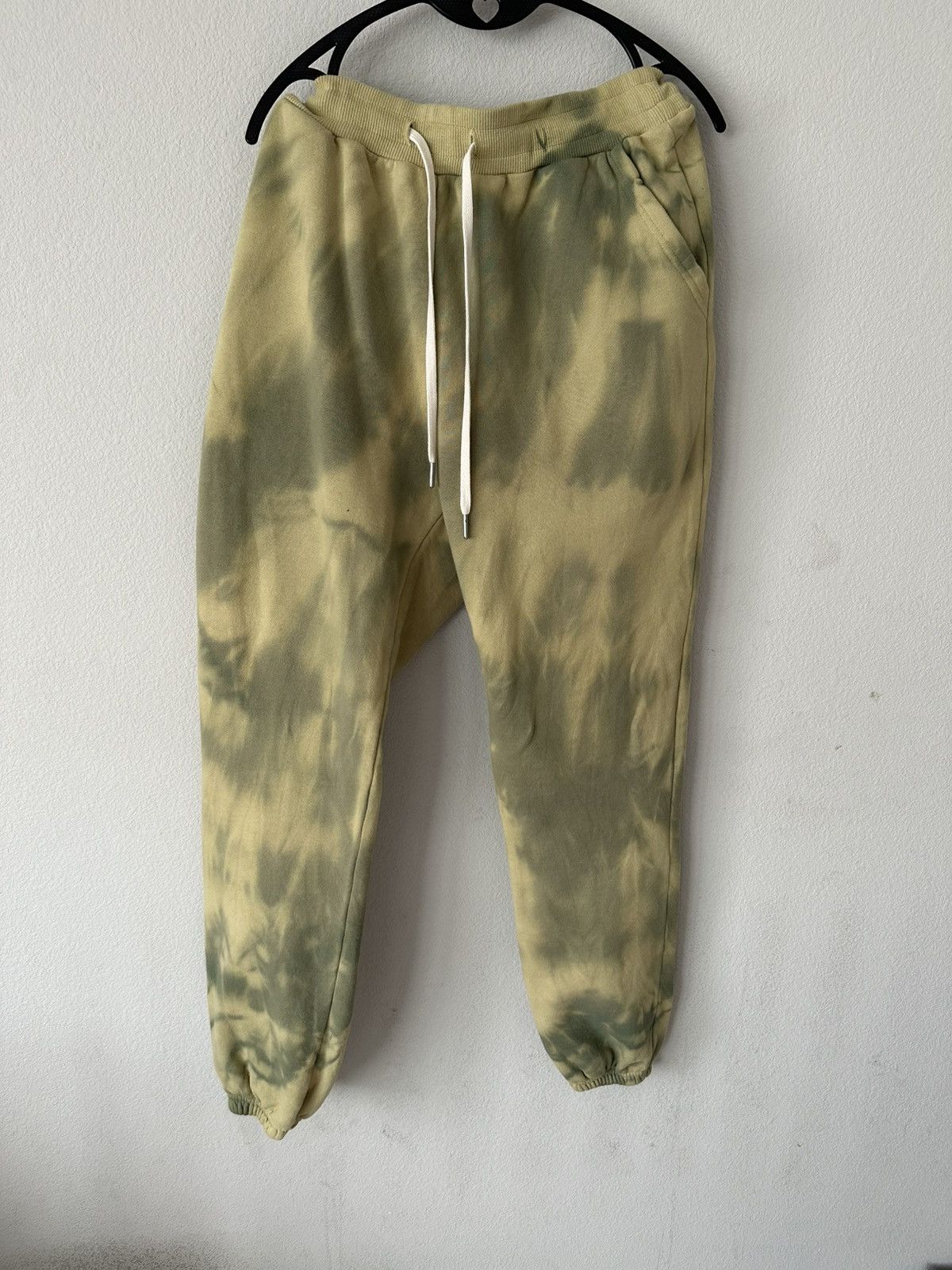 John Elliott John Elliott LA sweats green tye dye Sz large Size US 34 / EU 50 - 1 Thumbnail