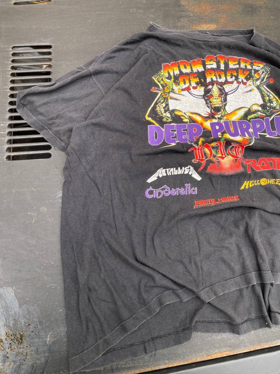 Band Tees × Vintage Monsters of Rock Deep Purple Helloween 1987 t shirt Size US L / EU 52-54 / 3 - 2 Thumbnail