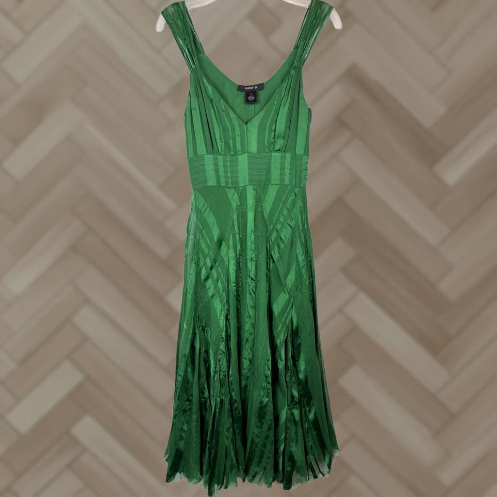 Arden B Dress Womens Small Kelly Green Fairy Dainty Lightweight 100% Silk Slip