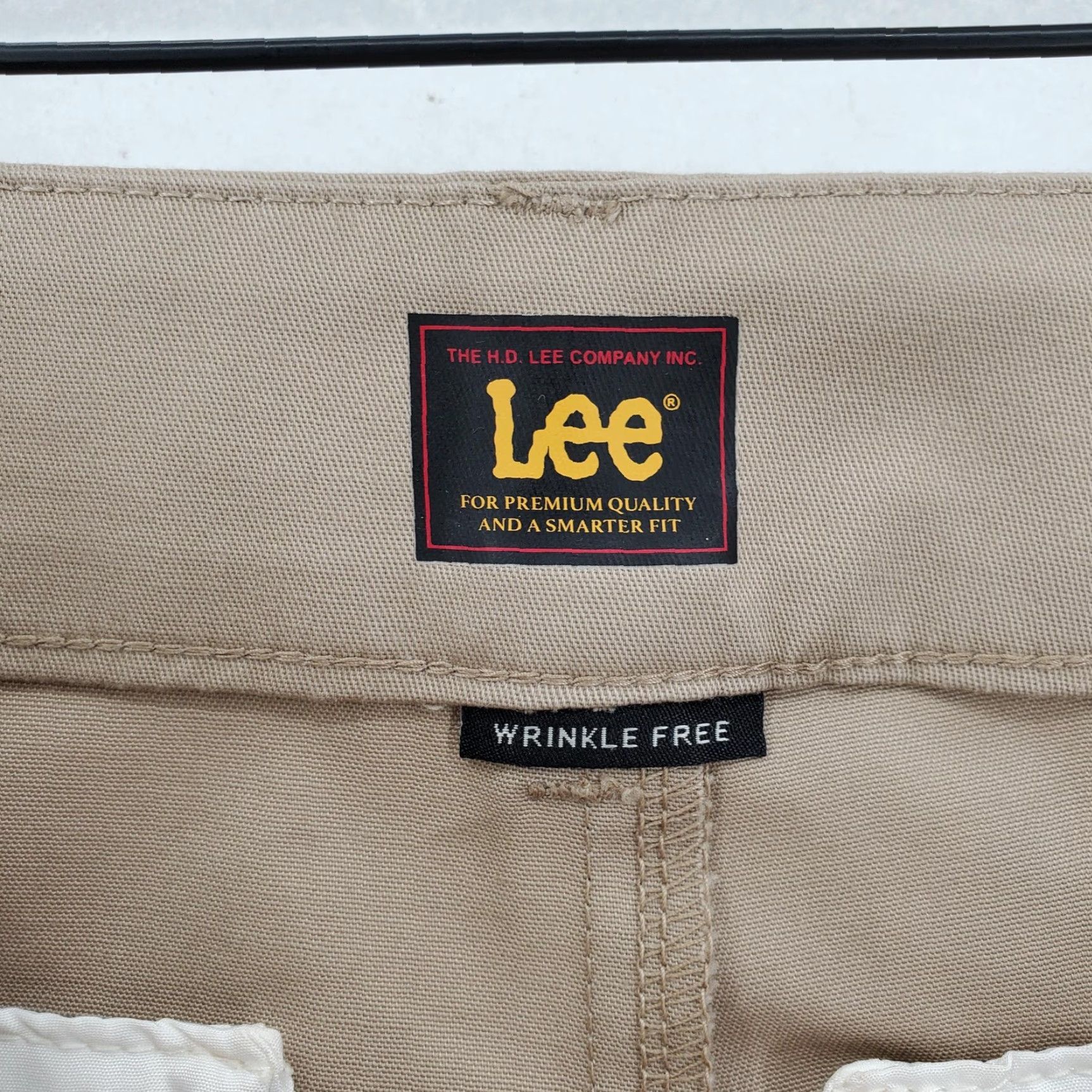 Lee Lee Pants Womens 12 Short Khaki Straight Leg Mid Rise Wrinkle Free Chino Stretch Pants Size 34" / US 12 / IT 48 - 6 Thumbnail