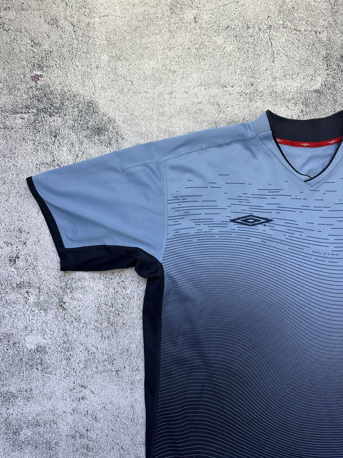 Umbro Vintage Umbro England 90s Jersey Washed Style Size US XL / EU 56 / 4 - 3 Thumbnail