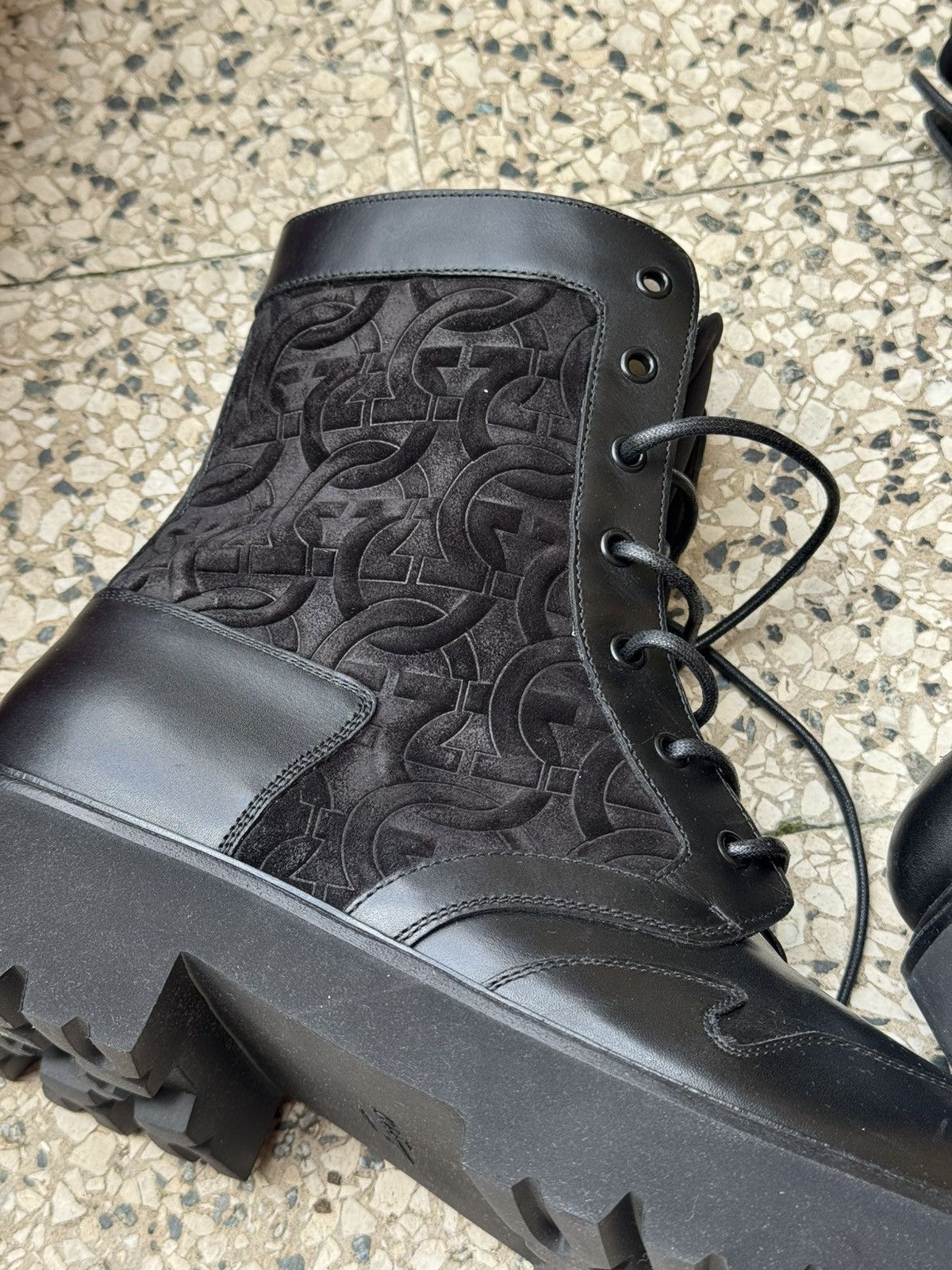 Salvatore Ferragamo BNWT FERRAGAMO Men Luri Lace Up Combat Boots $1395 Size 9.5 Size US 9.5 / EU 42-43 - 2 Thumbnail