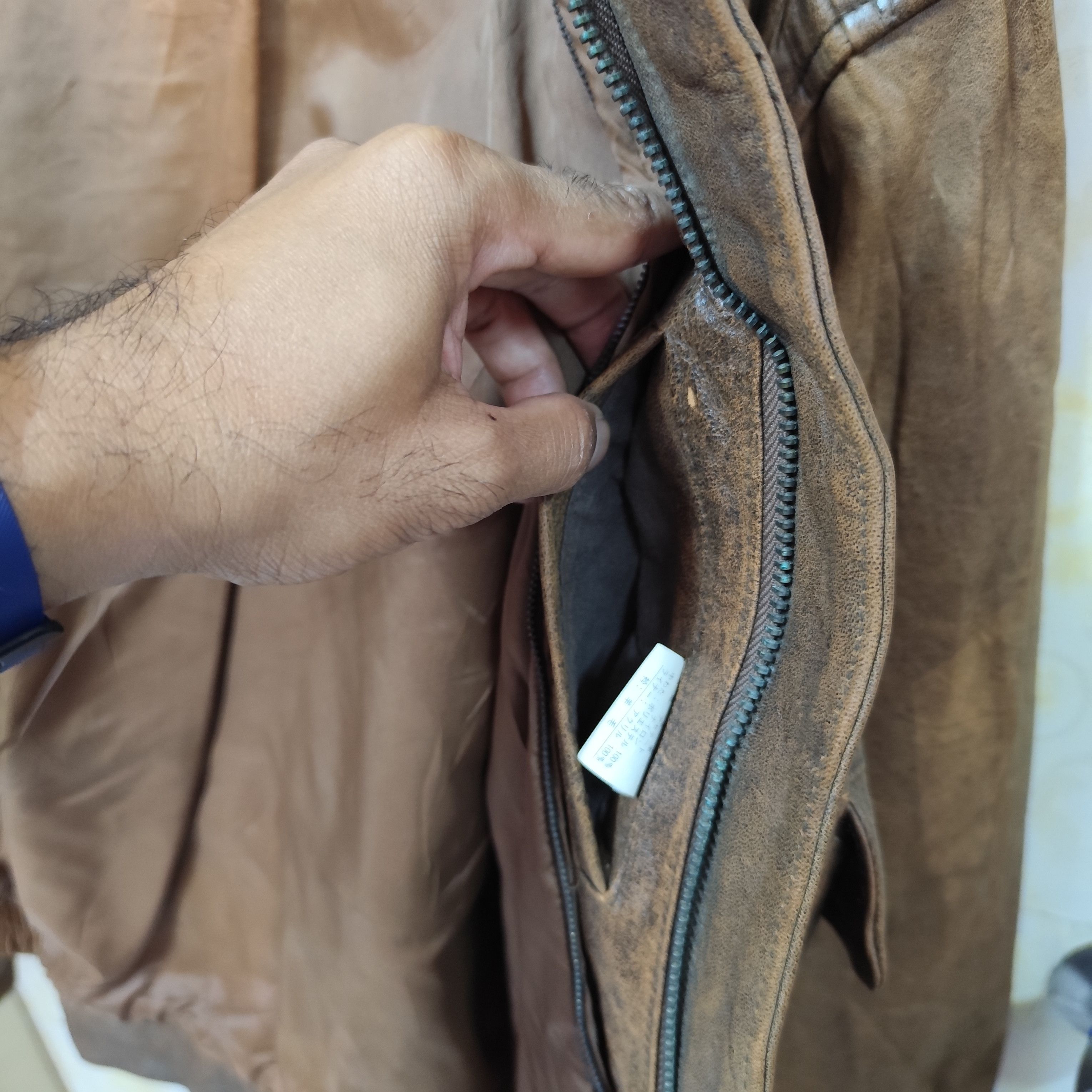 Vintage VINTAGE SHEEPSKIN BOMBER JACKET Size US S / EU 44-46 / 1 - 11 Thumbnail