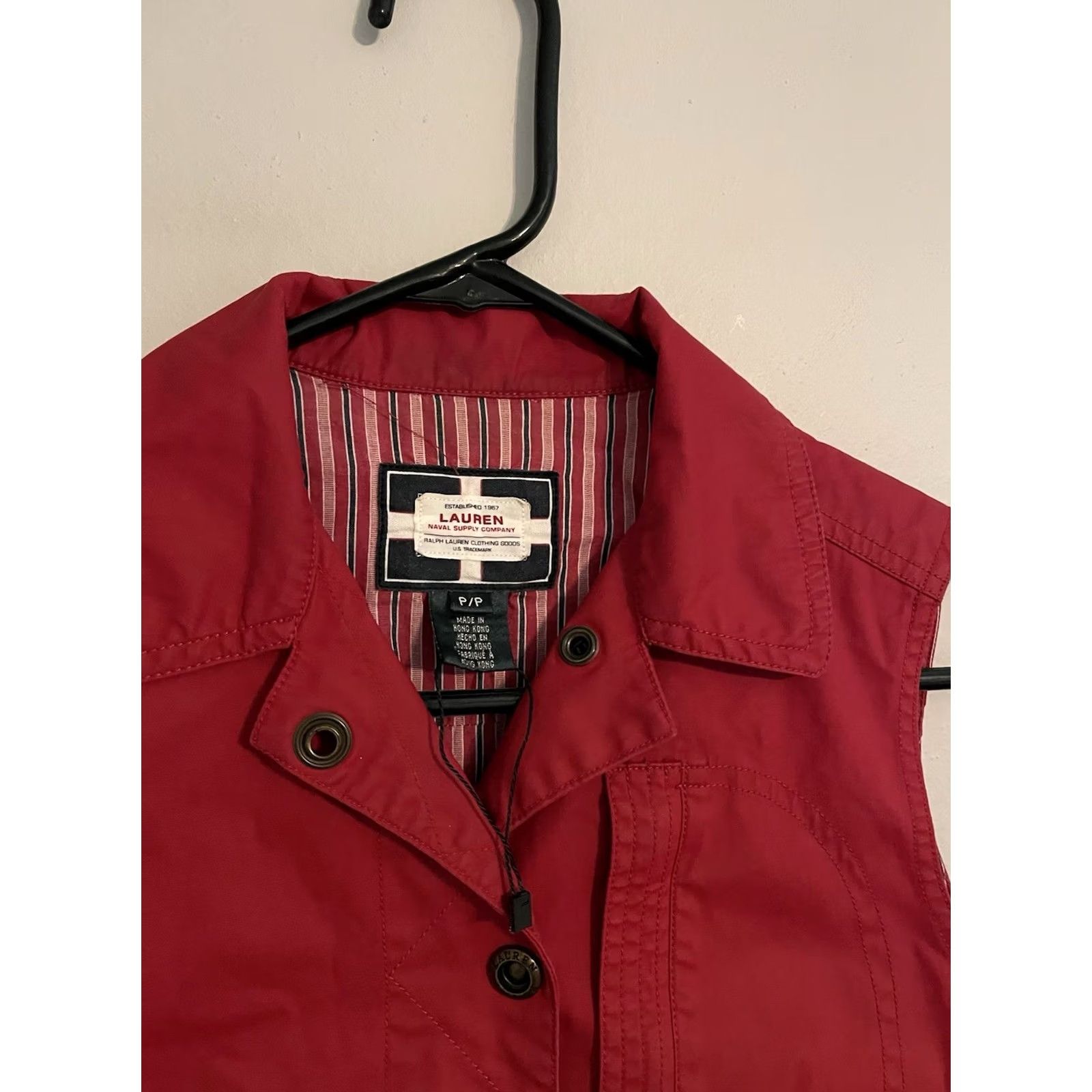 Ralph Lauren VINTAGE Polo Ralph Lauren Naval Supply Company Red Snap Button Vest Women's P/P Vest Waxed Cotton Buttoned P/P Red Womens Size XXS / US 00 / IT 34 - 3 Thumbnail