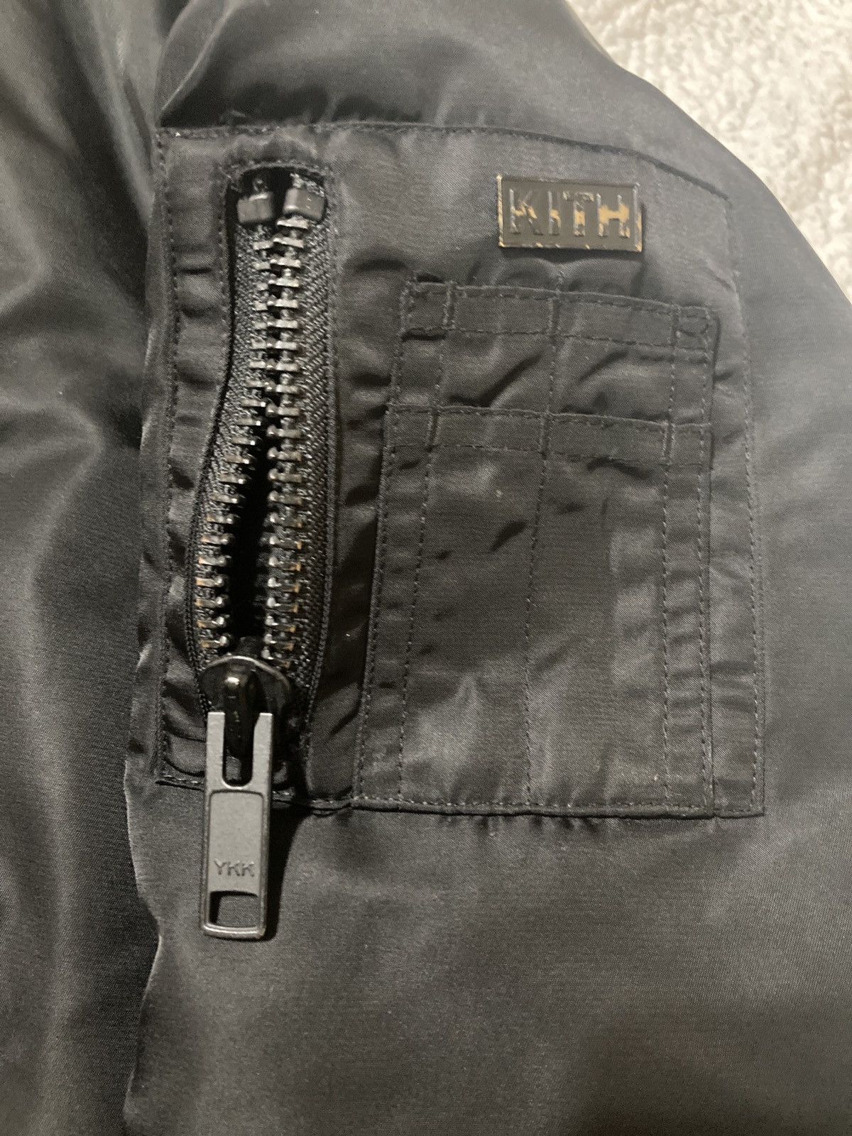 Kith × Ronnie Fieg KITH MA-1 Astor Down Jacket Size US XL / EU 56 / 4 - 2 Thumbnail