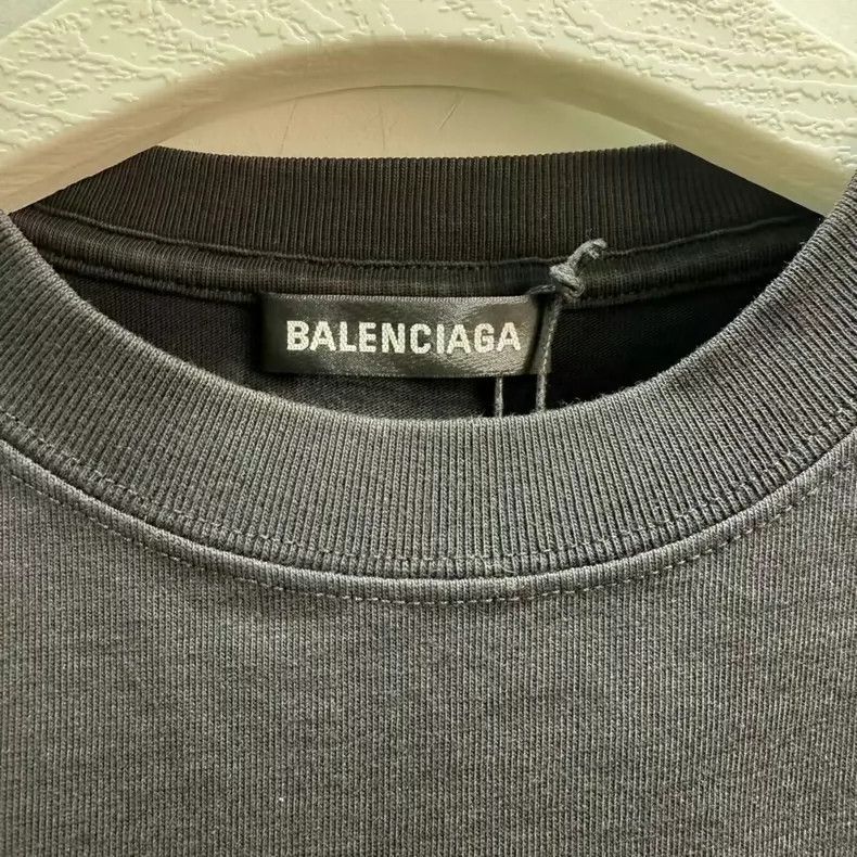 Balenciaga Balenciaga MasterCard Printed Logo Short Sleeve Size US S / EU 44-46 / 1 - 2 Thumbnail