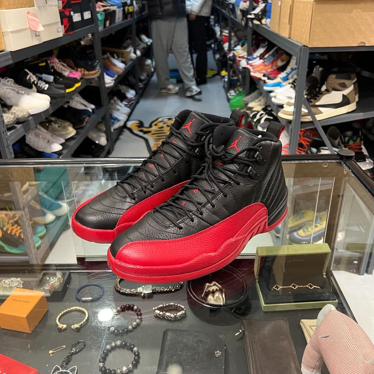 Jordan Brand Jordan AJ12 Black Red Size US 11 / EU 44 - 1 Thumbnail