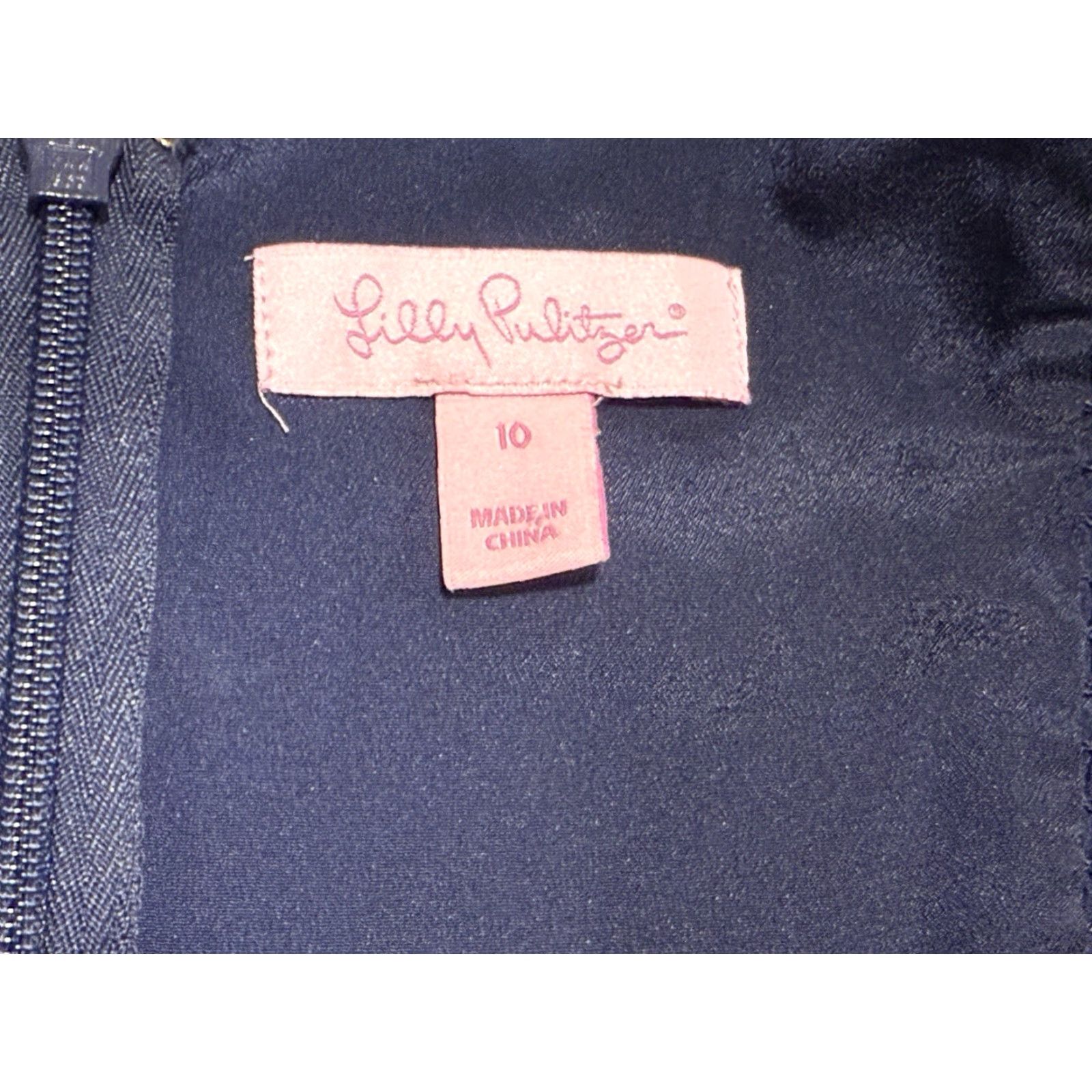 Lilly Pulitzer VINTAGE Lilly Pulitzer Women's Dress Sz 10 Silk A-Line Preppy Navy Gold Embroidery Short Size L / US 10 / IT 46 - 6 Thumbnail