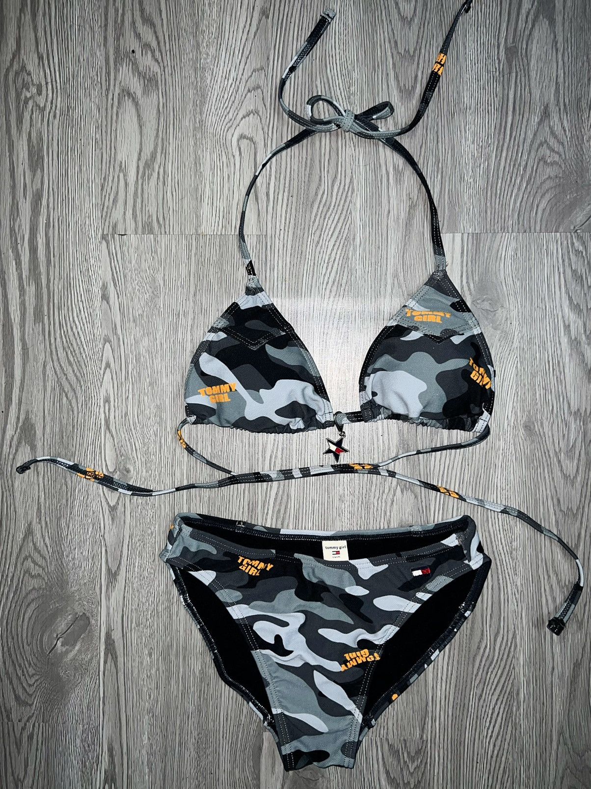 Tommy Hilfiger Vintage Tommy Hilfiger camo swim set 🖤 Size S / US 4 / IT 40 - 2 Thumbnail