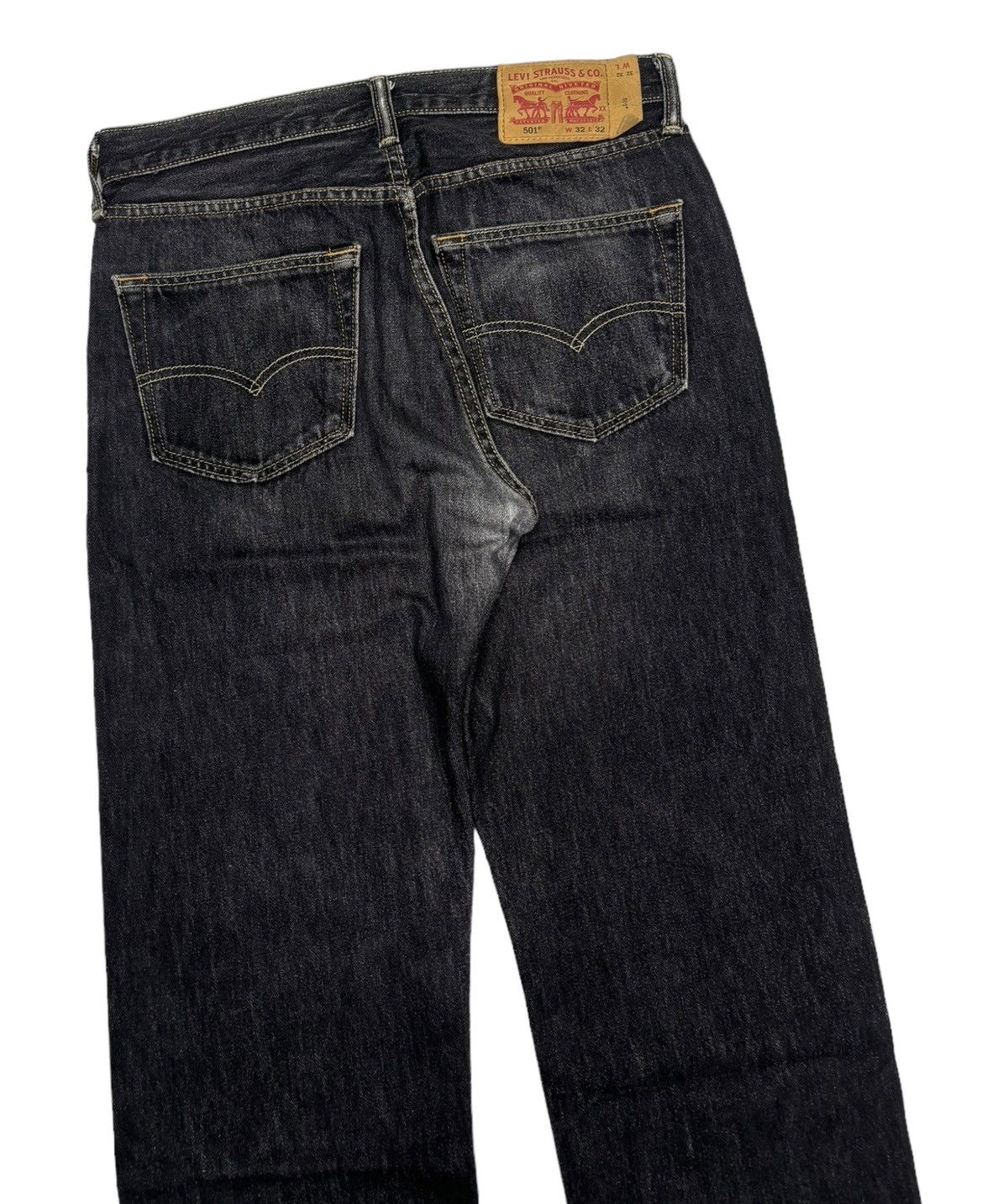 Levi's VINTAGE LEVIS 501 BLACK DISTRESSED DENIM JEANS Size US 31 - 7 Thumbnail