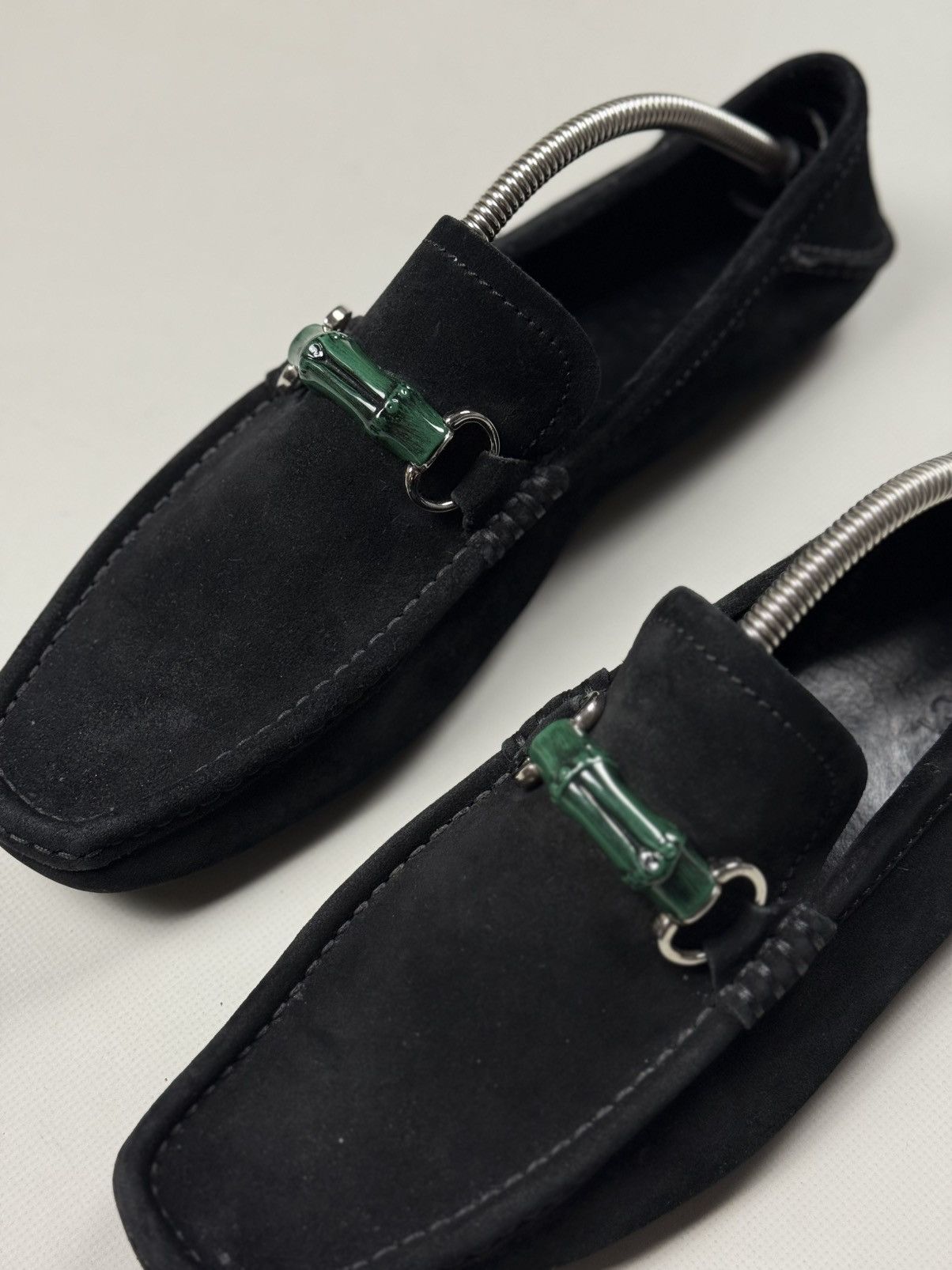 Gucci Gucci Bamboo Horsebit Suede Classic Formal Loafers Shoes Size US 8.5 / EU 41-42 - 17 Thumbnail