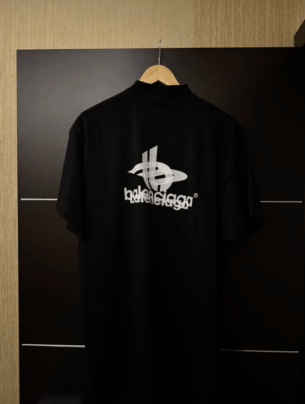 Balenciaga Balenciaga black T-shirt Size US S / EU 44-46 / 1 - 2 Thumbnail