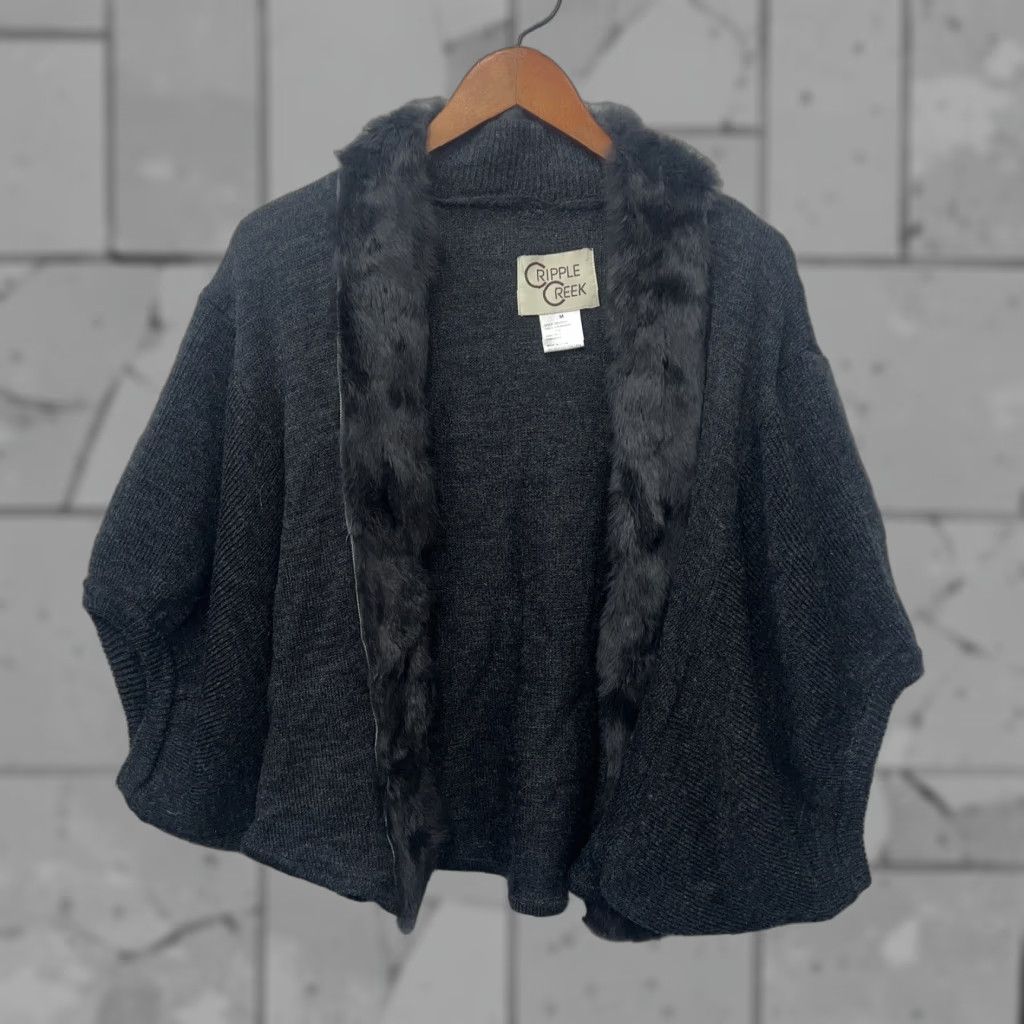 Vintage VINTAGE Cripple Creek Gray Fur Lined Shortsleeve Sweater Womens Size M Size M / US 6-8 / IT 42-44 - 1 Thumbnail