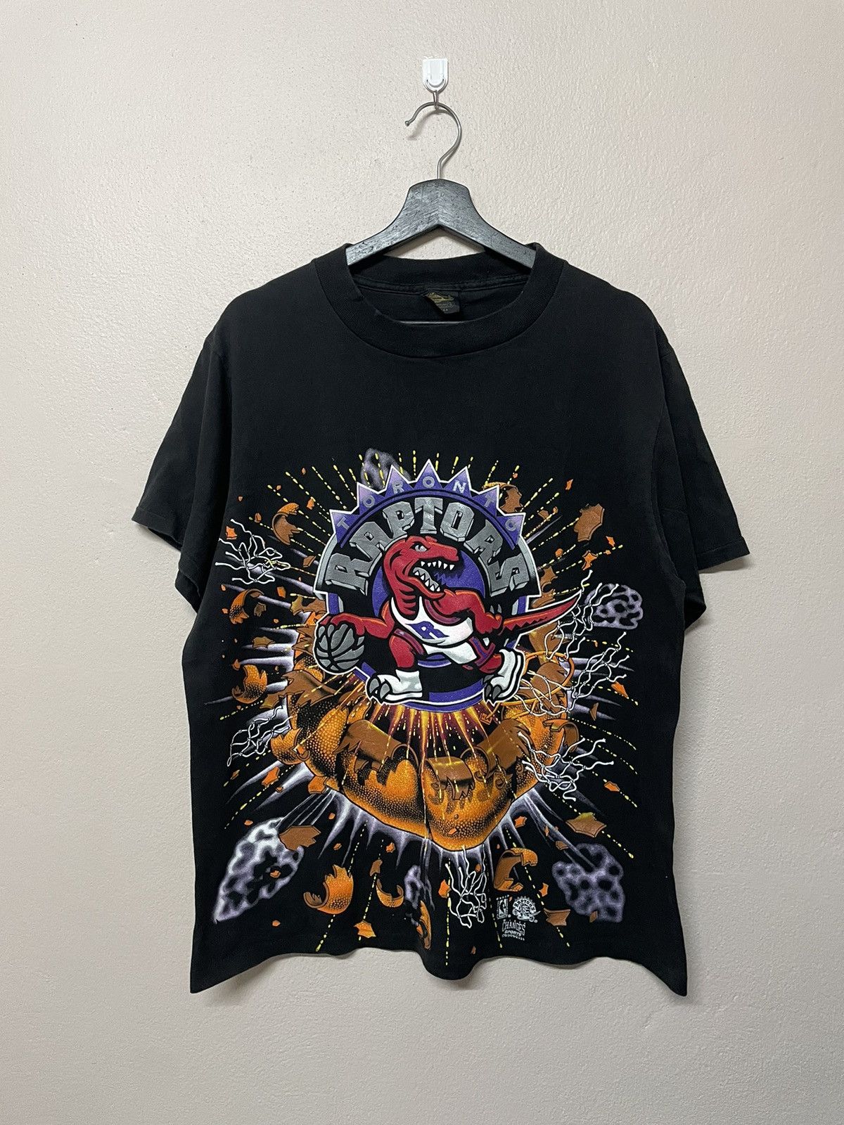 NBA × Rare × Vintage Vintage 90s NBA Toronto Raptors T-Shirt. | Grailed