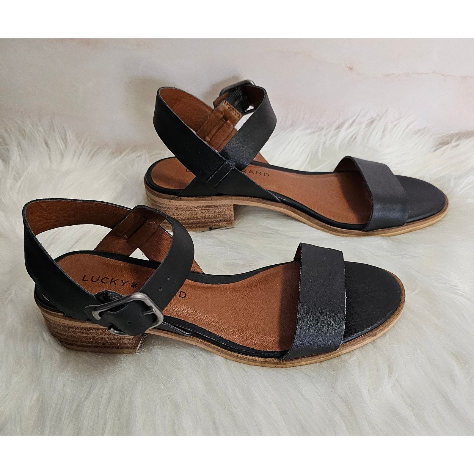 Lucky Brand Lucky Brand Womens Black Leather Block Heel Toni Sandals 5.5 Size US 5.5 / IT 35.5 - 4 Thumbnail