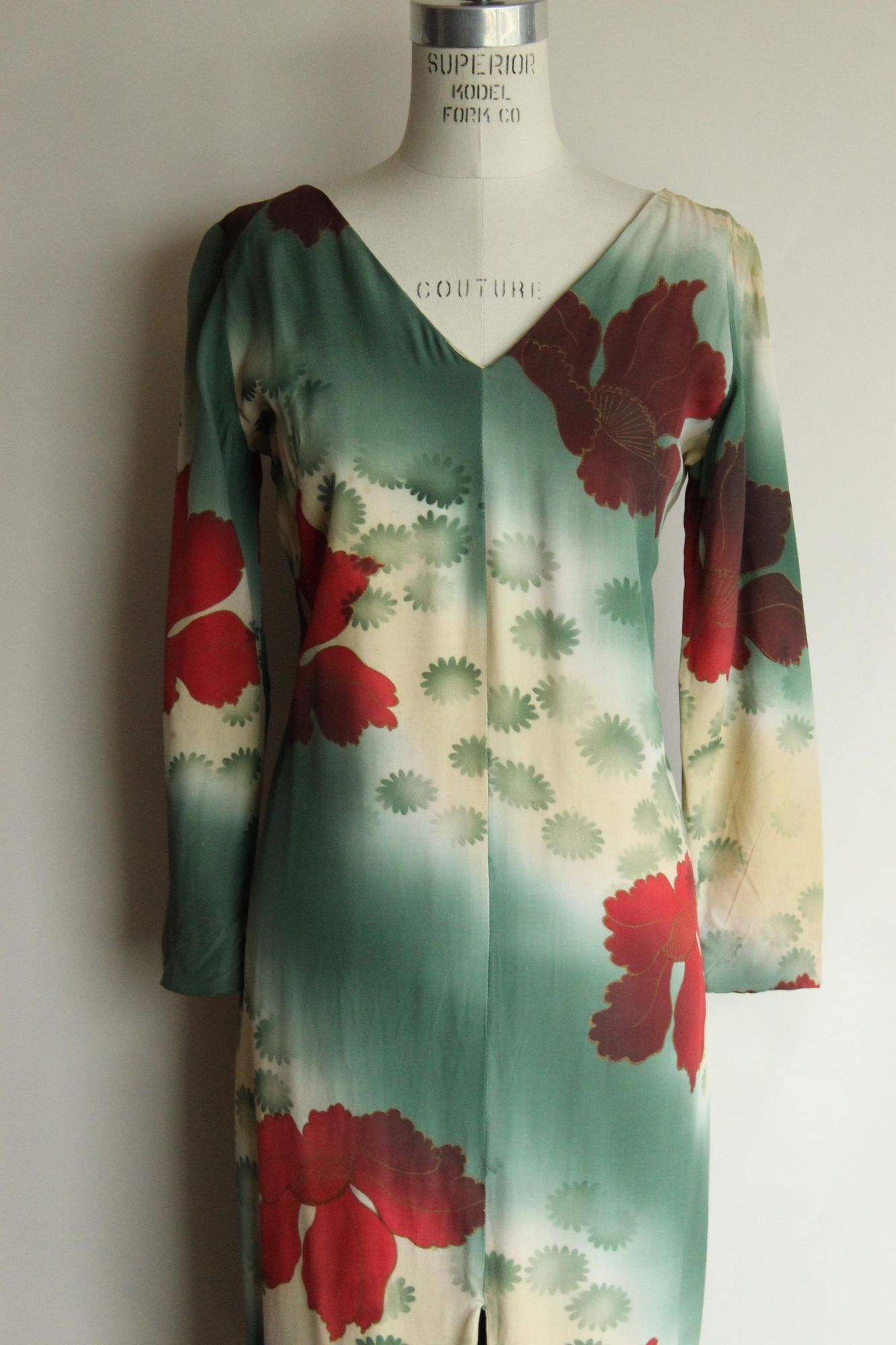 Vintage Vintage 1960s Dress, Green and Red Asian Rayon Maxidress wit Size M / US 6-8 / IT 42-44 - 3 Thumbnail