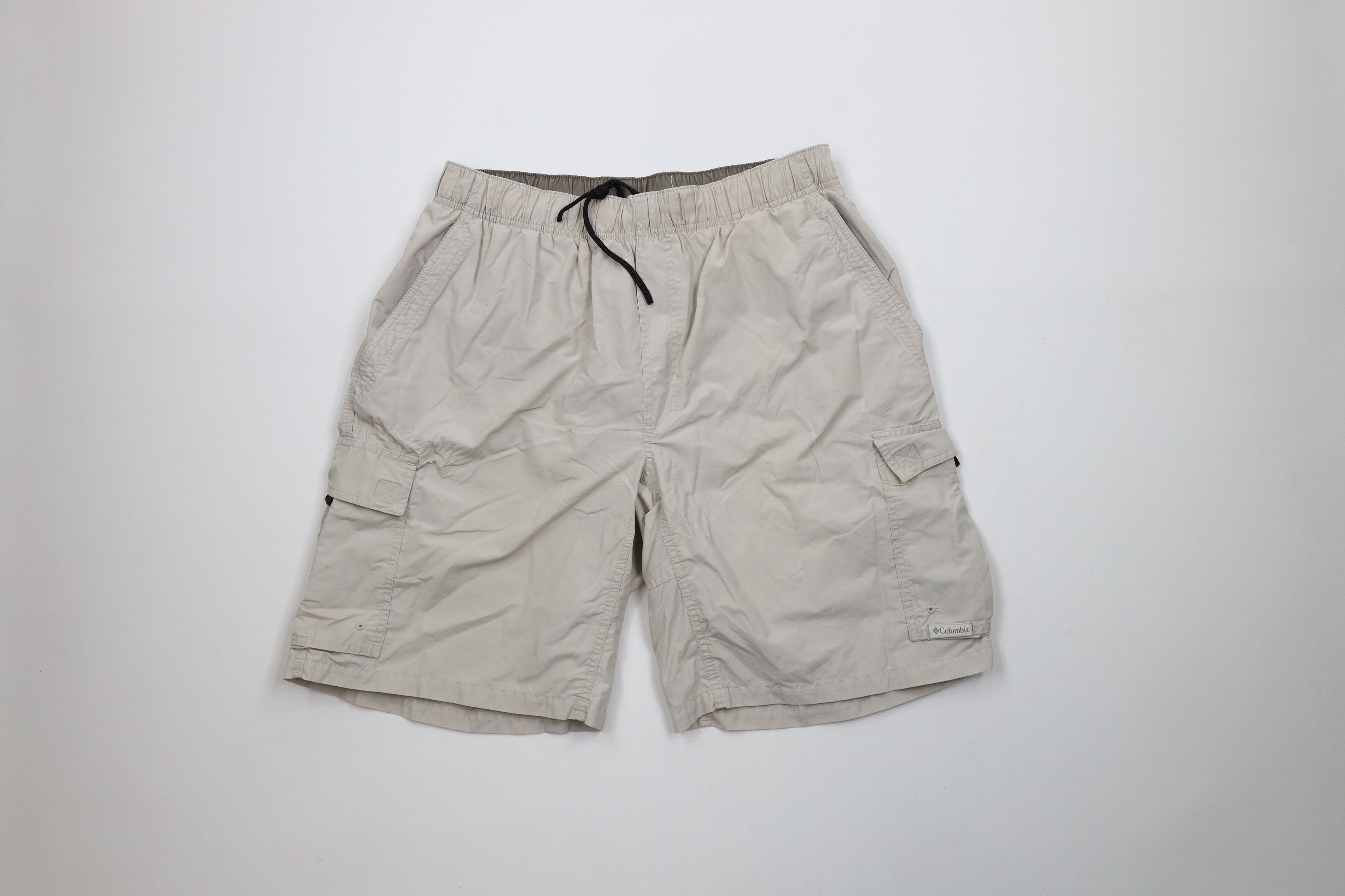Columbia × Vintage Vintage Columbia Spell Out Lined Cargo Shorts Beige Tan Size US 32 / EU 48 - 1 Thumbnail