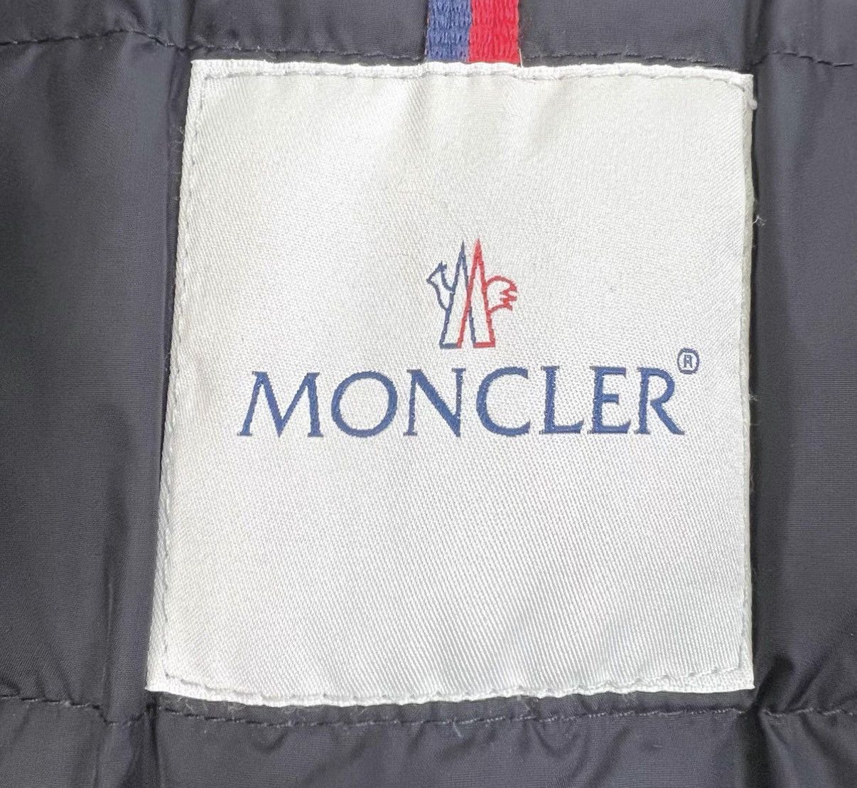 Moncler Moncler Olive Green Fur Collar Waist Down Jacket K12 Size S / US 4 / IT 40 - 4 Thumbnail