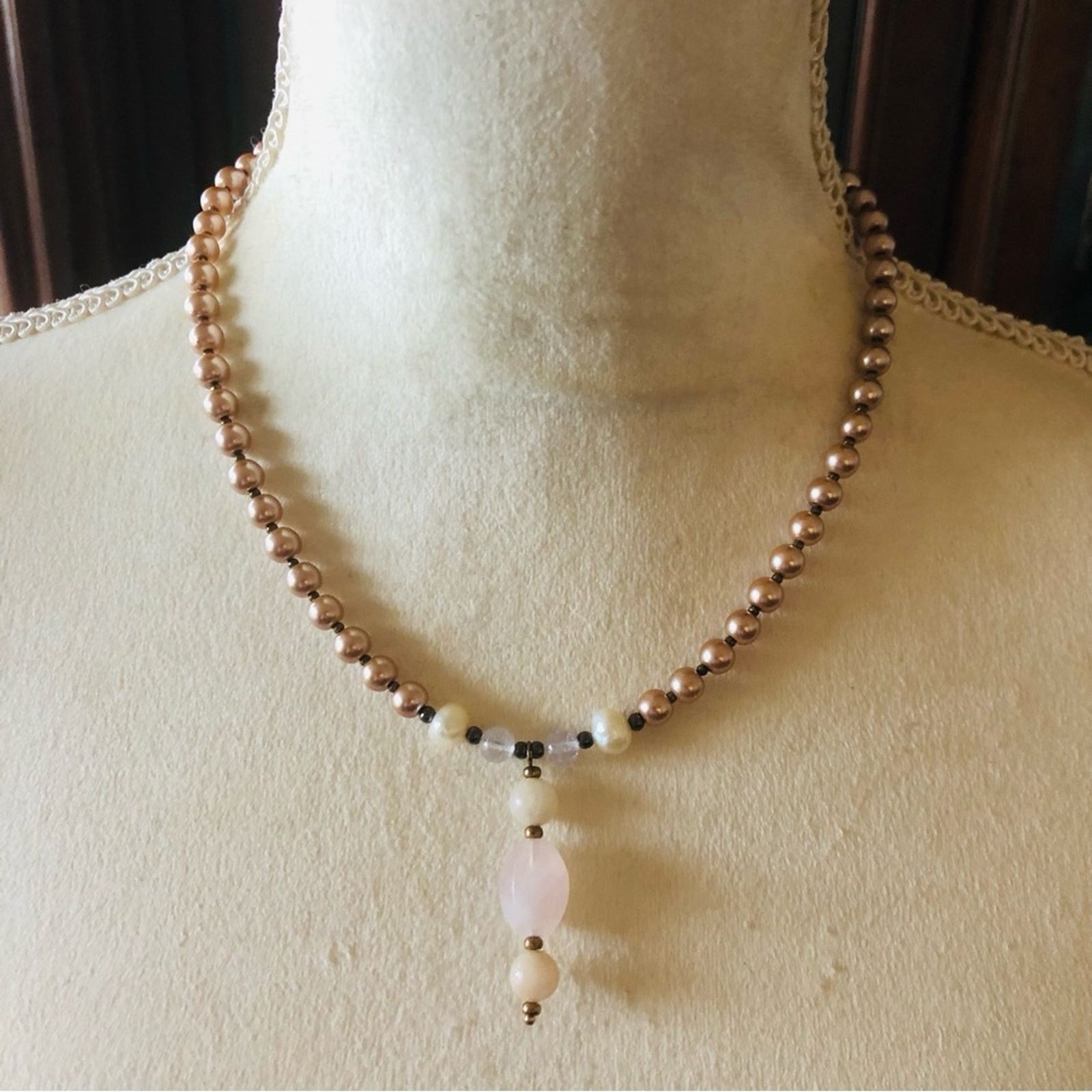 Handmade Handcrafted repurpose genuine quartz stone Pearl necklace Size ONE SIZE - 2 Thumbnail