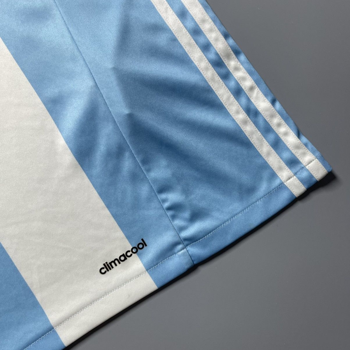 Adidas ARGENTINA ADIDAS 2016 COPA AMERICA FOOTBALL JERSEY #10 MESSI Size US L / EU 52-54 / 3 - 8 Thumbnail