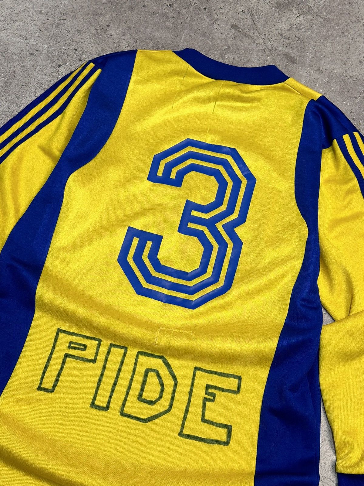 Adidas Vintage West Germany Adidas football longsleeve jersey rare Size US M / EU 48-50 / 2 - 9 Thumbnail