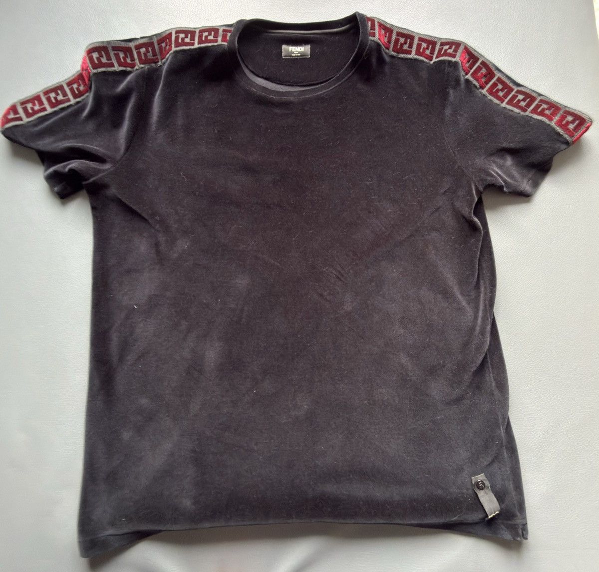 Fendi Fendi Roma FF Tape Sleeve T-Shirt Black XL Made in Italy Size US XL / EU 56 / 4 - 1 Thumbnail