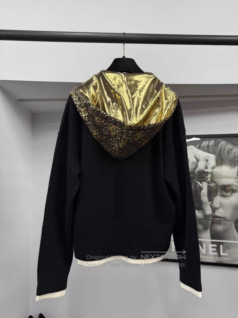 Chanel Chanel 24C gold sequin hoodie zipper jacket Size S / US 4 / IT 40 - 2 Thumbnail