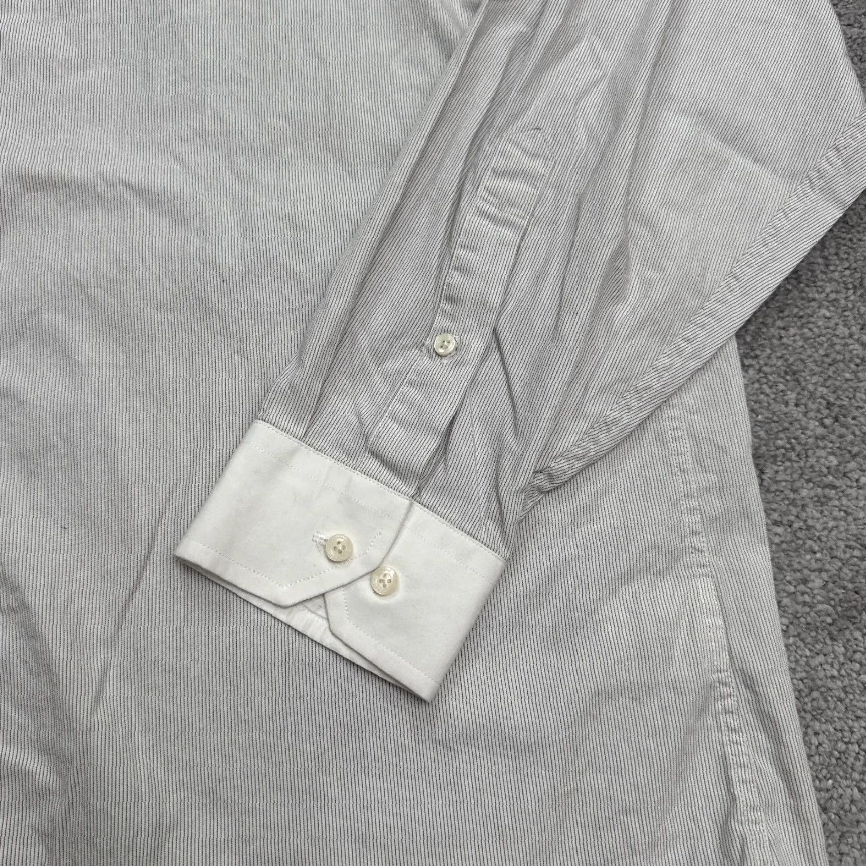 Ben Sherman Ben Sherman Dress Shirt Mens XL 17 34/35 Gray White Pinstripe Casual Workwear Business Shirt Mens XL Gray Pinstripe Size 46R - 5 Thumbnail