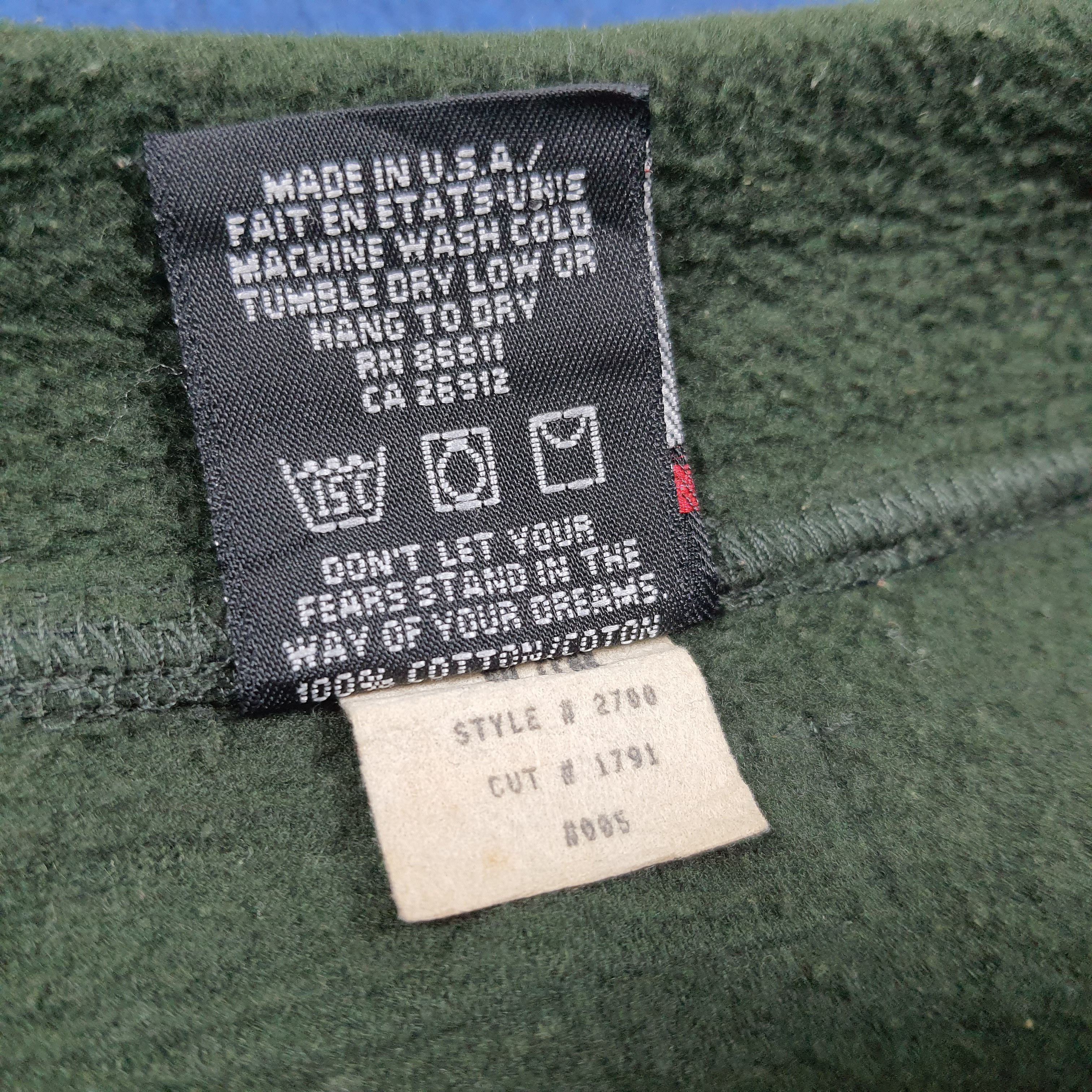 No Fear Vintage 90s No Fear Fleece Vest Gorpcore Style C279N19 Size US L / EU 52-54 / 3 - 7 Thumbnail