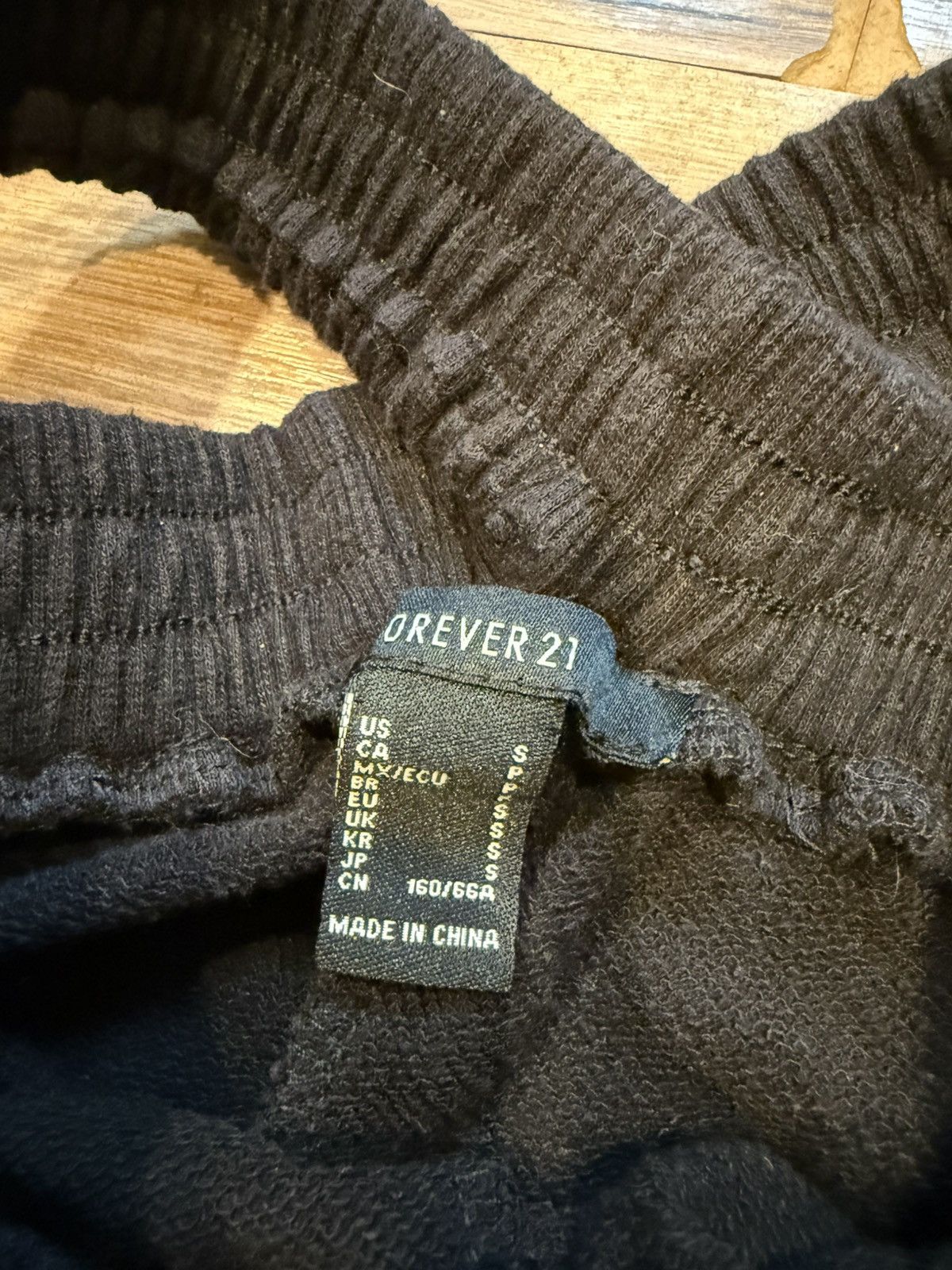 Forever 21 Black joggers Size 26" / US 2 / IT 38 - 2 Thumbnail