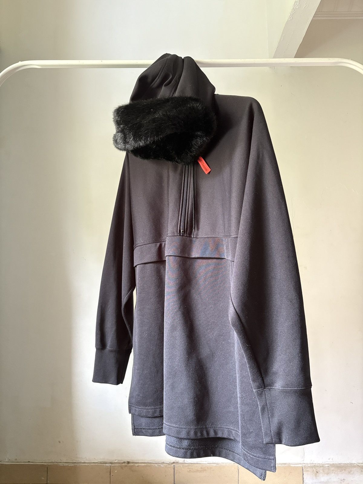 CABANE de ZUCCa 1999 Archive CABANE de ZUCCA Fur Hoodie Size US L / EU 52-54 / 3 - 10 Thumbnail