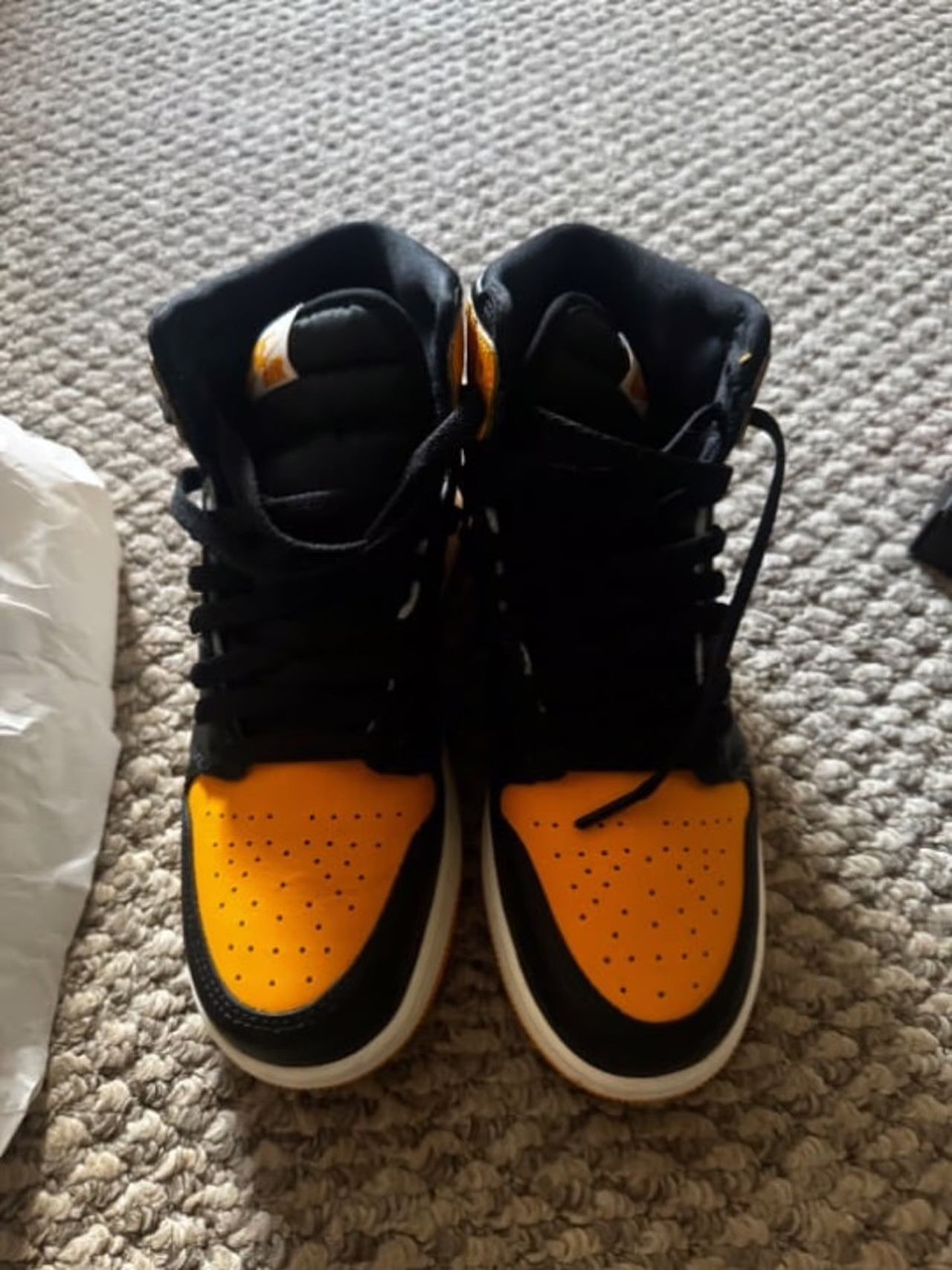Jordan Brand Jordan 1 Yellow Toe Size US 7 / EU 40 - 1 Thumbnail