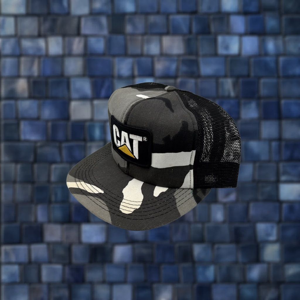 Vintage VINTAGE Snap-Back CAT Hat Gray Camo Trucker Cap Made in USA Adjustable 80s Tonkin Patch Men Mens Camouflage Summer Spring Fall Size ONE SIZE - 1 Thumbnail