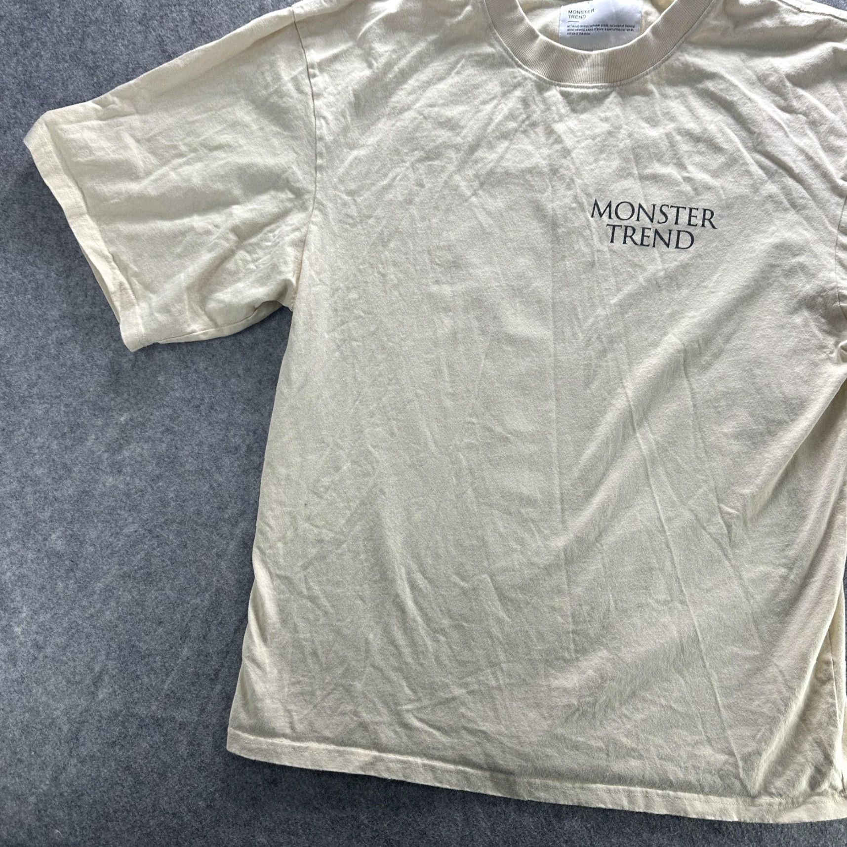 Vintage Monster Trend Shirt Mens XL Beige Graphic Print Swimmer Back Casual Streetwear Size US XL / EU 56 / 4 - 3 Thumbnail