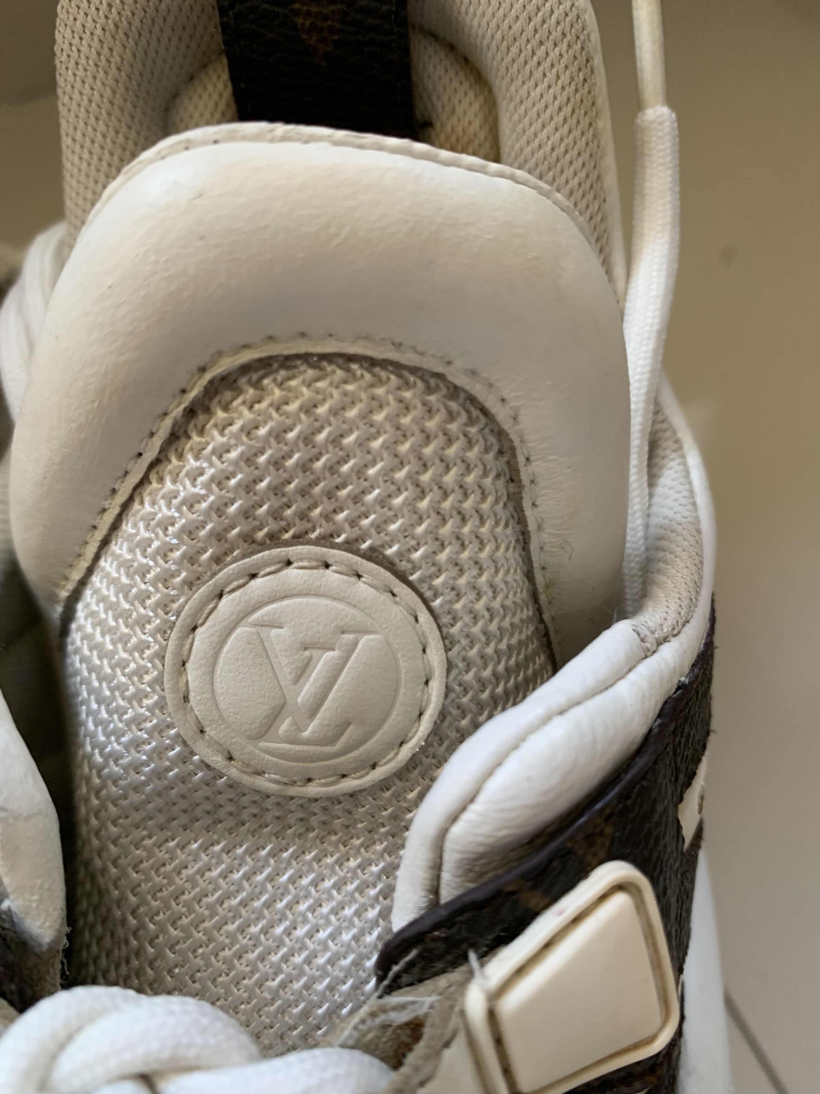 Louis Vuitton Authentic Louis Vuitton Archlight Sneakers 37 Size US 6.5 / IT 36.5 - 8 Thumbnail