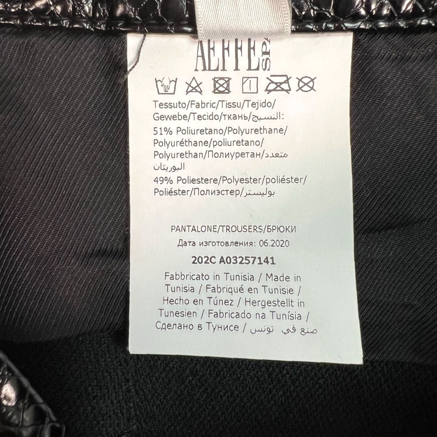 Philosophy di Lorenzo Serafini VINTAGE Philosophy Di Lorenzo Serafini Womens 4 Black Faux Leather Snake Print Pants Pants Womens Flared Ankle 29 In Inseam Black Girls Women Size 27" / US 4 / IT 40 - 5 Thumbnail