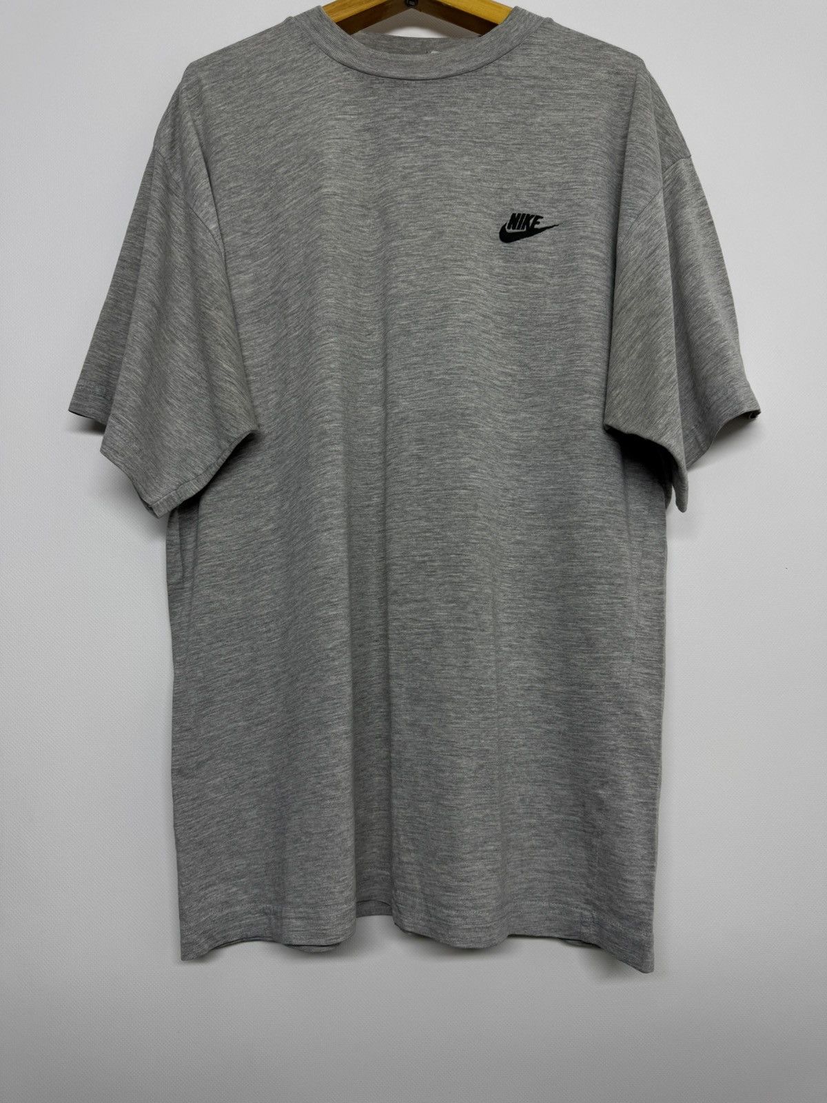 Nike Vintage 90s Nike Travis Scott Swoosh T-Shirt Washed Grey Size US M / EU 48-50 / 2 - 7 Thumbnail