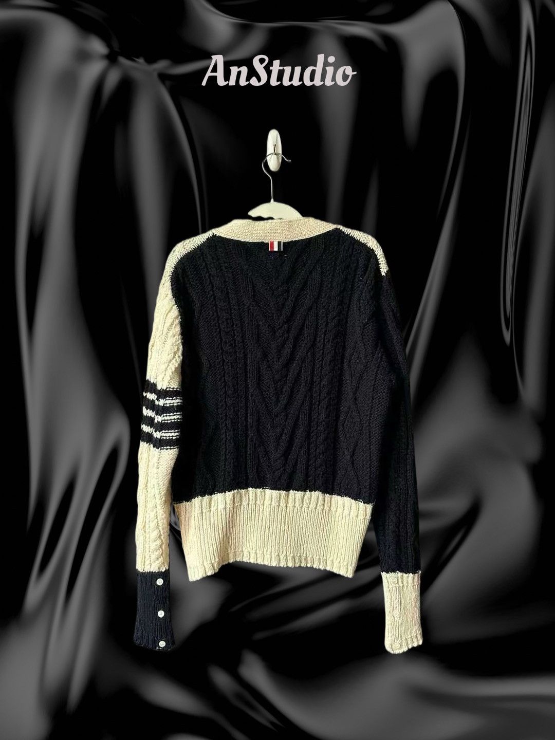 Thom Browne Thom Browne Funmix 4-bar Cable Knit Cardigan Size US M / EU 48-50 / 2 - 2 Thumbnail