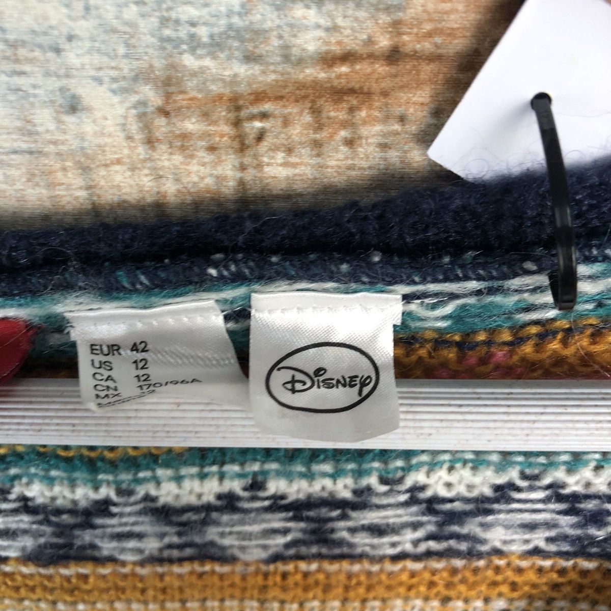 Disney × Homespun Knitwear × Mickey Mouse H&M Disney mickey mouse Brown Knitwear #A2049 Size XL / US 12-14 / IT 48-50 - 11 Thumbnail