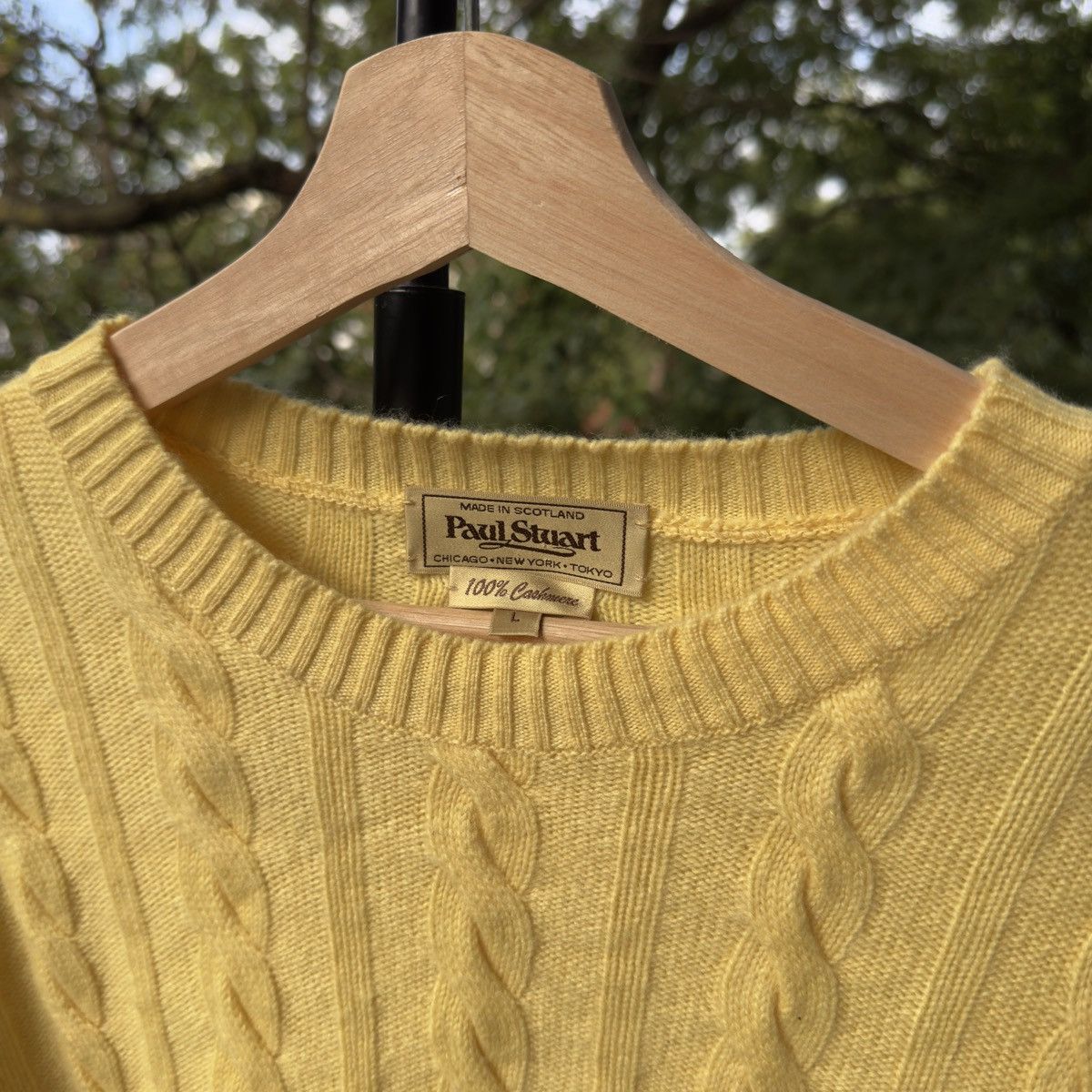 Paul Stuart Paul Stuart Cashmere Cable Crewneck Sweater Size US L / EU 52-54 / 3 - 3 Thumbnail